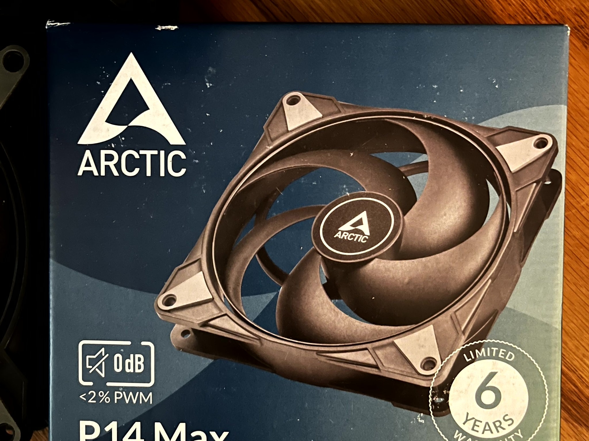 Arctic P14 Max 140mm (Six)