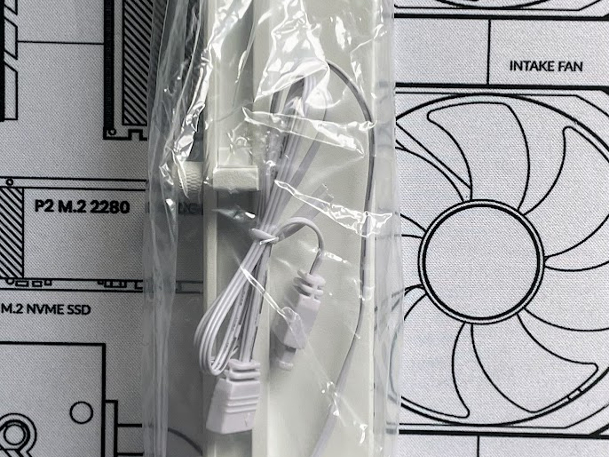 iHTP 5V 3-Pin White ARGB GPU Anti-Sag Brace Holder