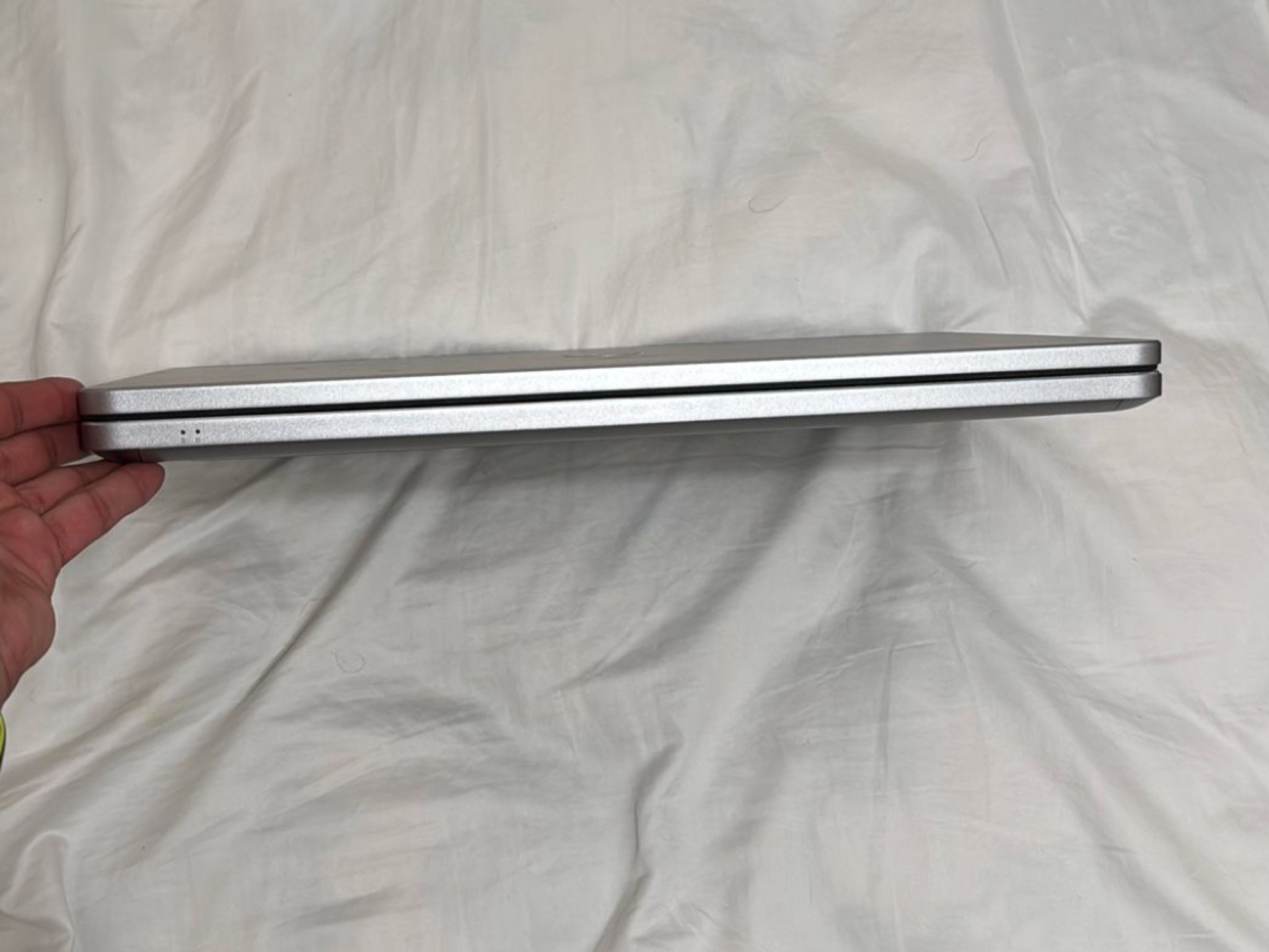 DELL Inspiron 17 700 Series 7737 (model P24E) *NO HARD DRIVE*
