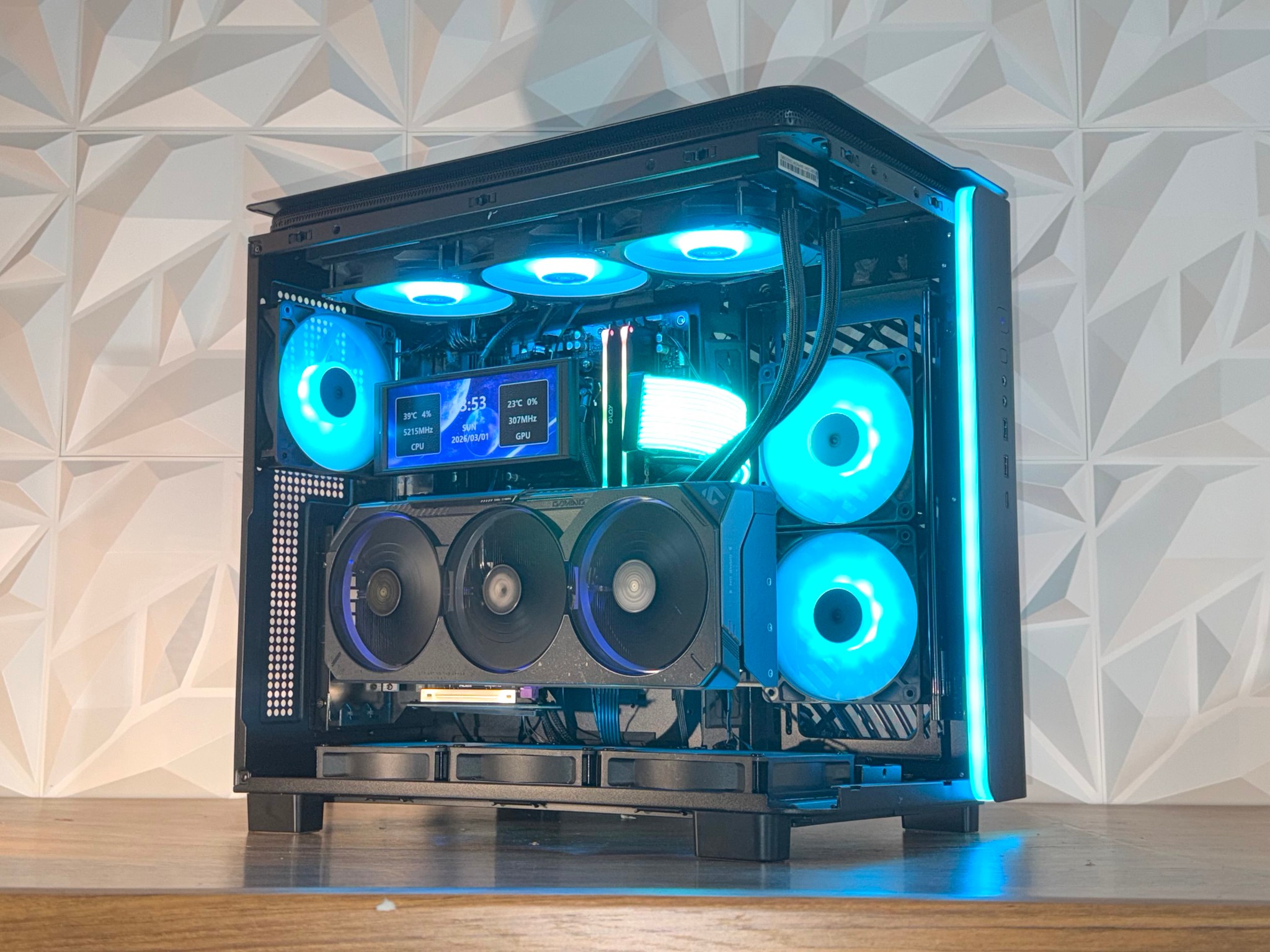 ⚡RTX 5070 TI | 9800x3d | 32gb DDR5 | 2tb NVMe SSD | Windows 11 | "Project Nebula 95"