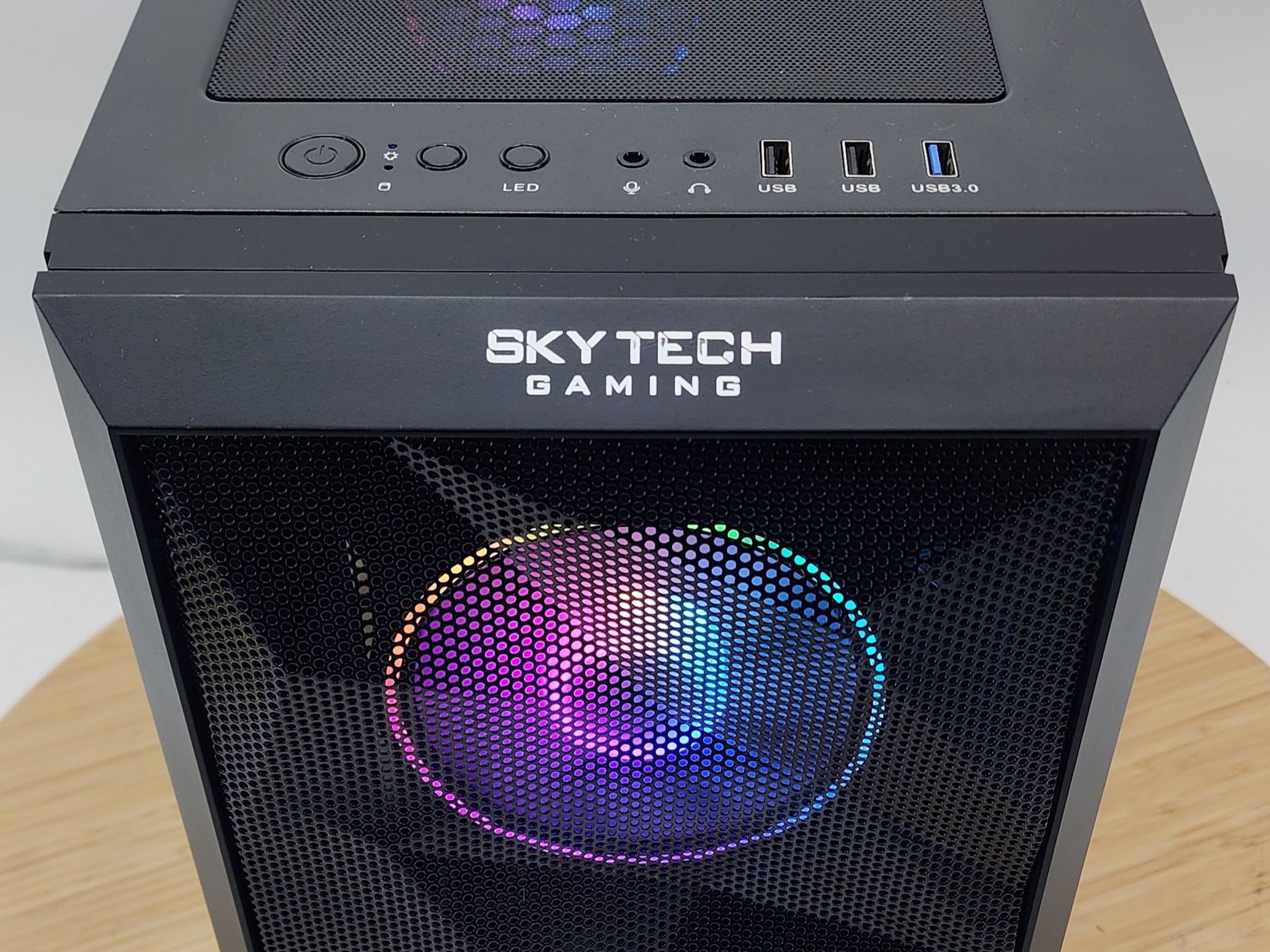 Gaming PC Ryzen 3 4100 16GB RAM 500GB SSD RX 580 8GB Windows 11 Computer