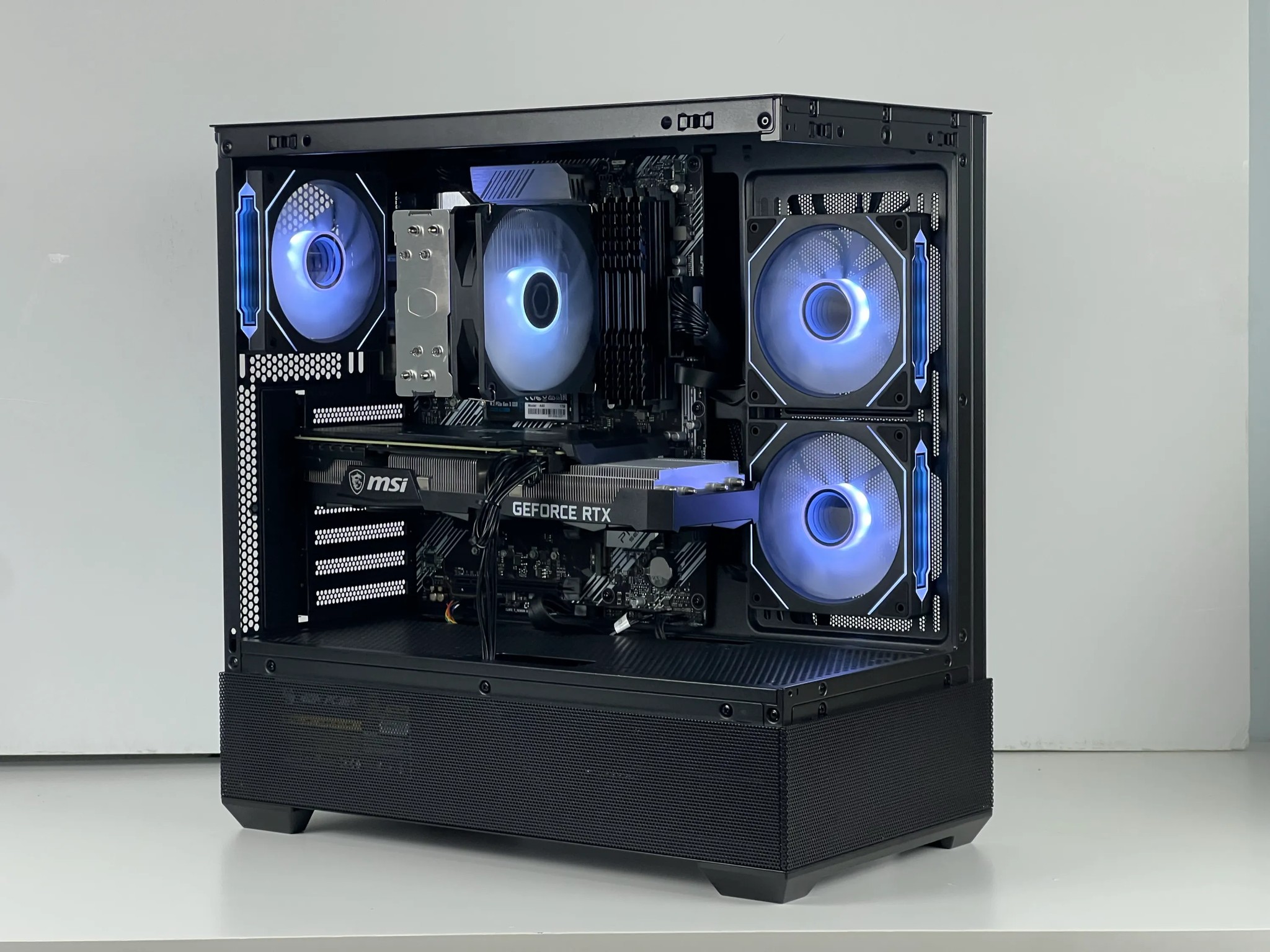 Clean Black Gaming PC | RTX 3070 | Ryzen 5 5600 | 1TB SSD | 32GB RAM