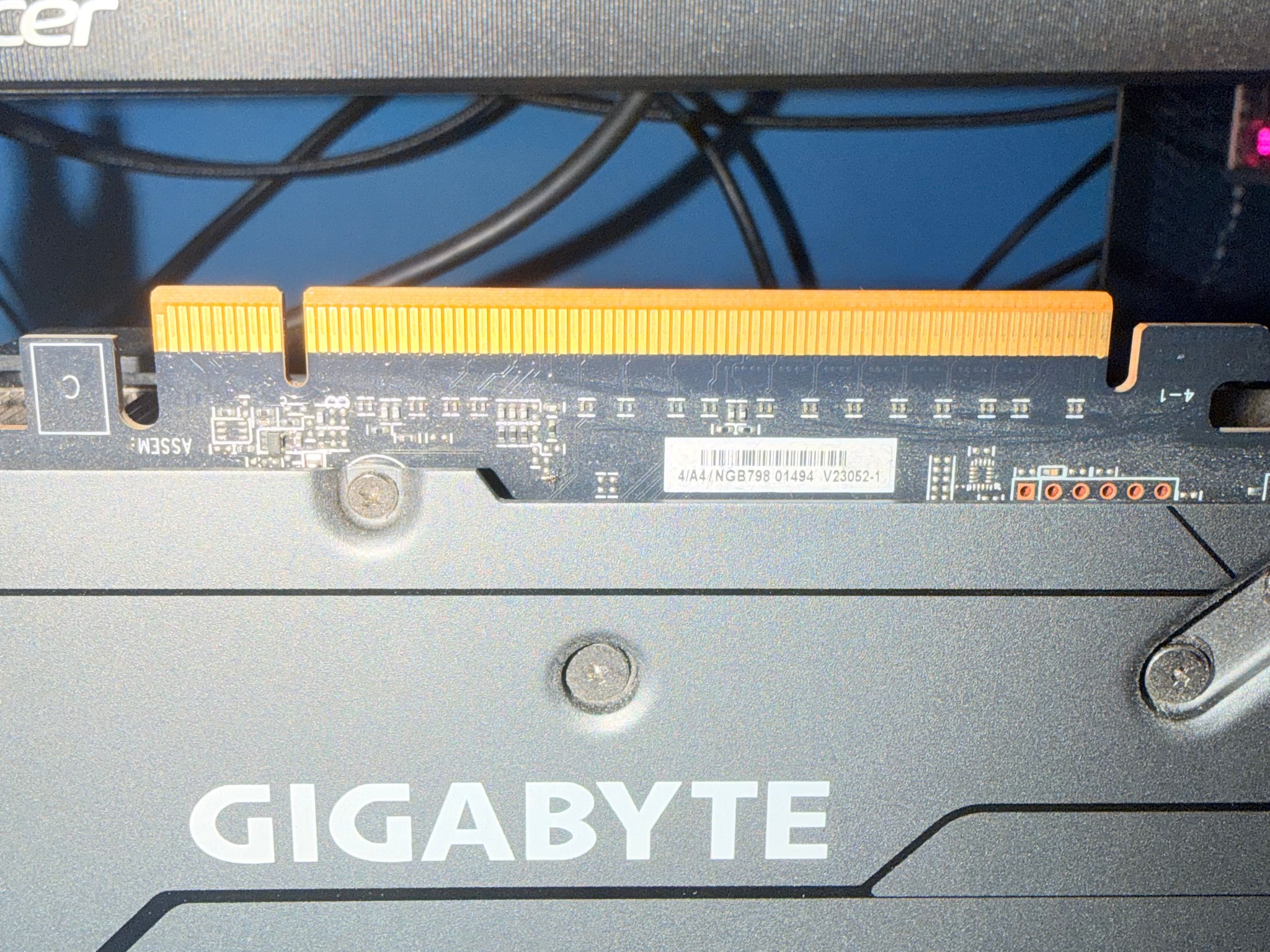 GIGABYTE Radeon RX 7800 XT GAMING OC 16G