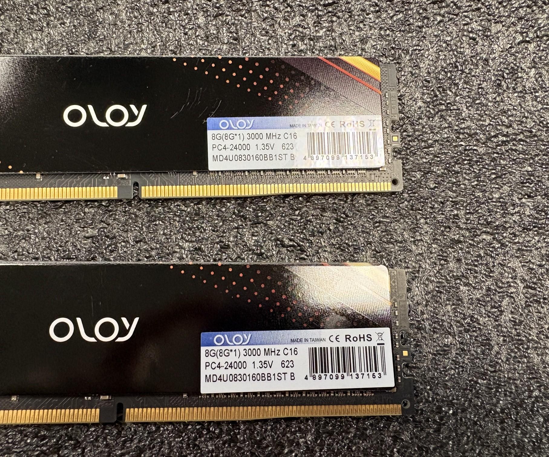 OLOy 16GB (2x8GB) DDR4 3000MHz ND4U0830160BB1ST - Desktop Memory