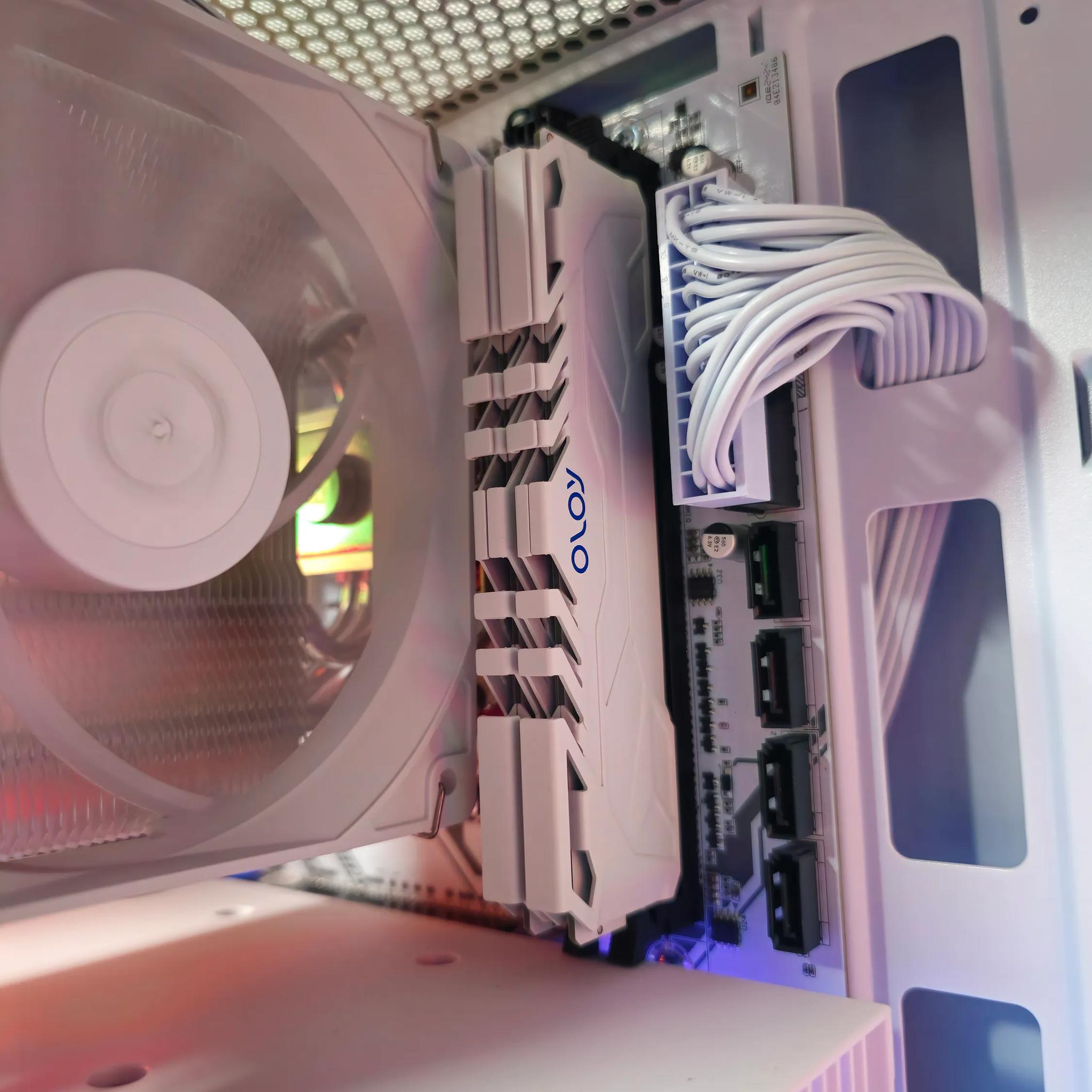 Aurora 1080p // RTX 2060 6GB // Ryzen 5 5500 // 16GB DDR4 // 1TB SSD