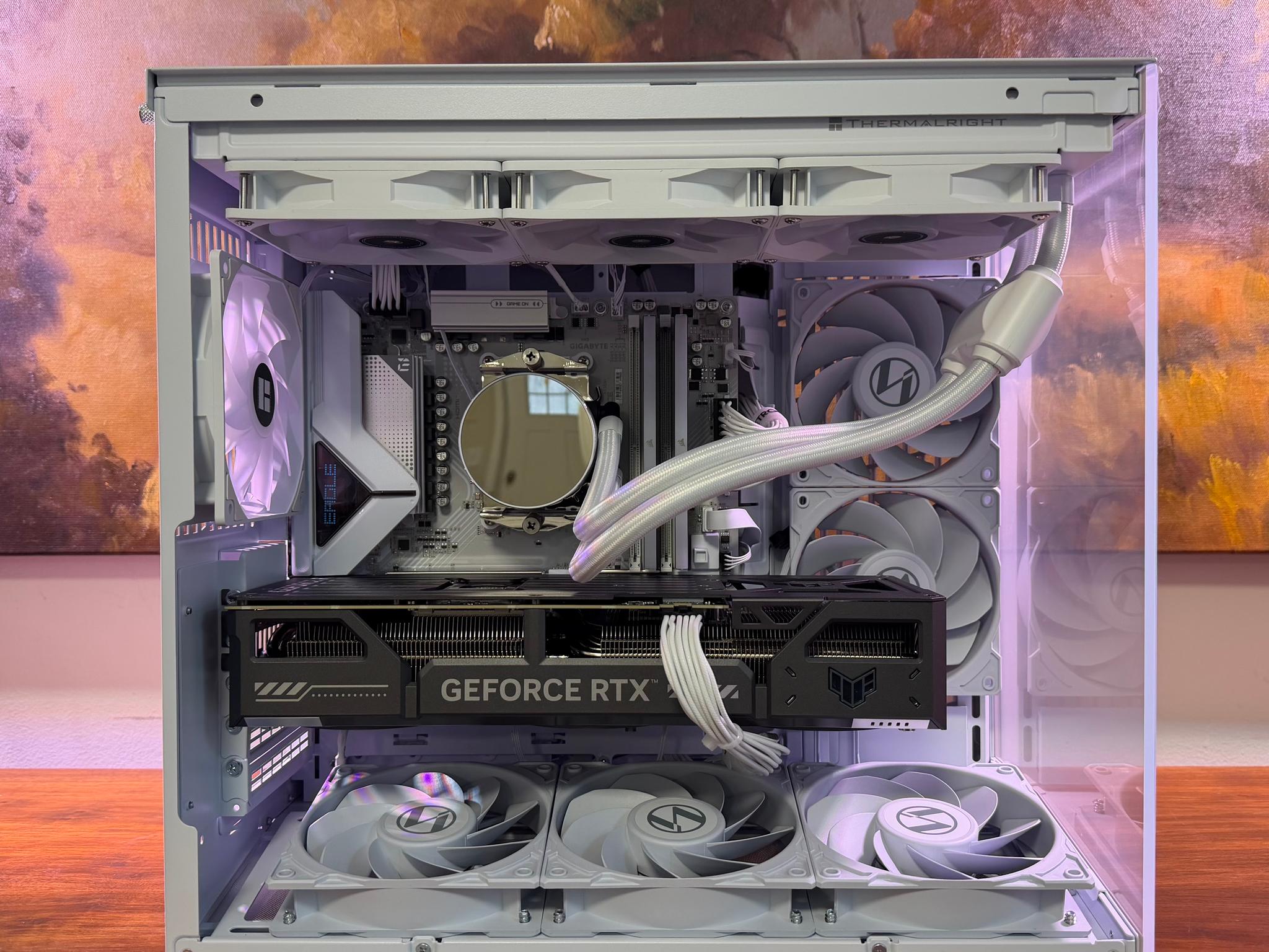 Custom Built PC - Ryzen 7 7700X | RTX 5070 TUF | 32GB DDR5 | 2TB SSD