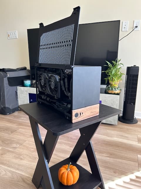 Mini ITX Build Fractal Terra black version Ryzen 7800x3D Rtx 4070 super