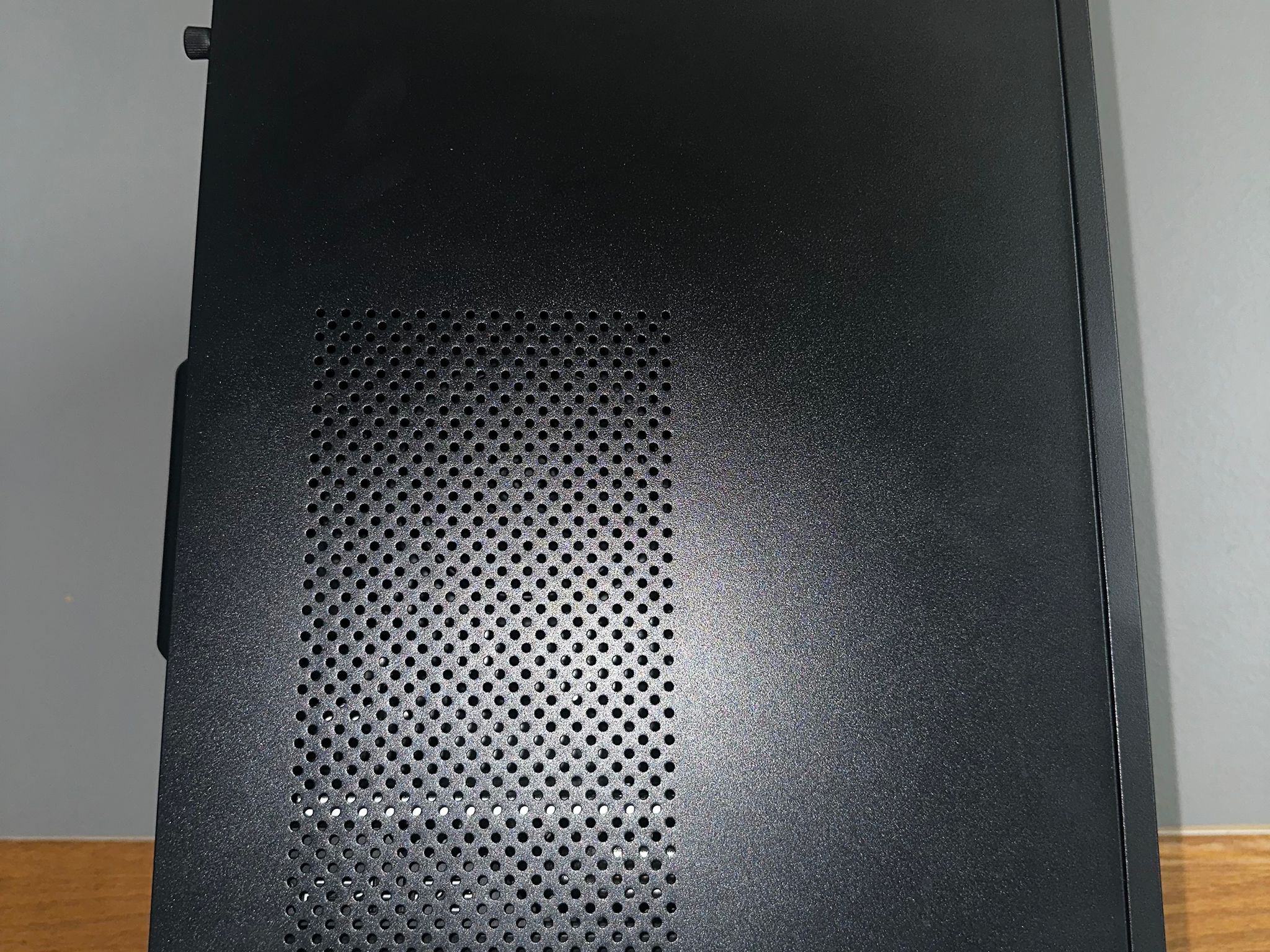 Budget Intel i5-8400 Gaming PC (RX 580)
