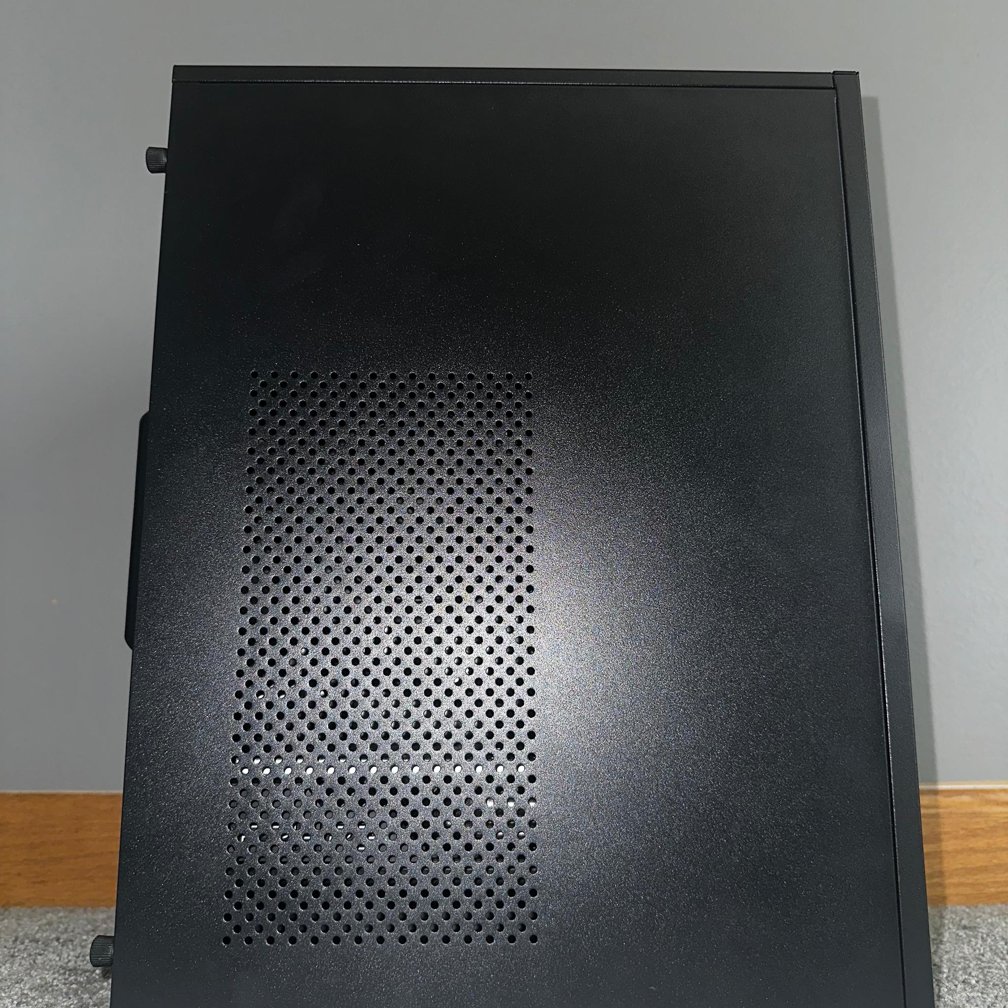 Budget Intel i5-8400 Gaming PC (RX 580)