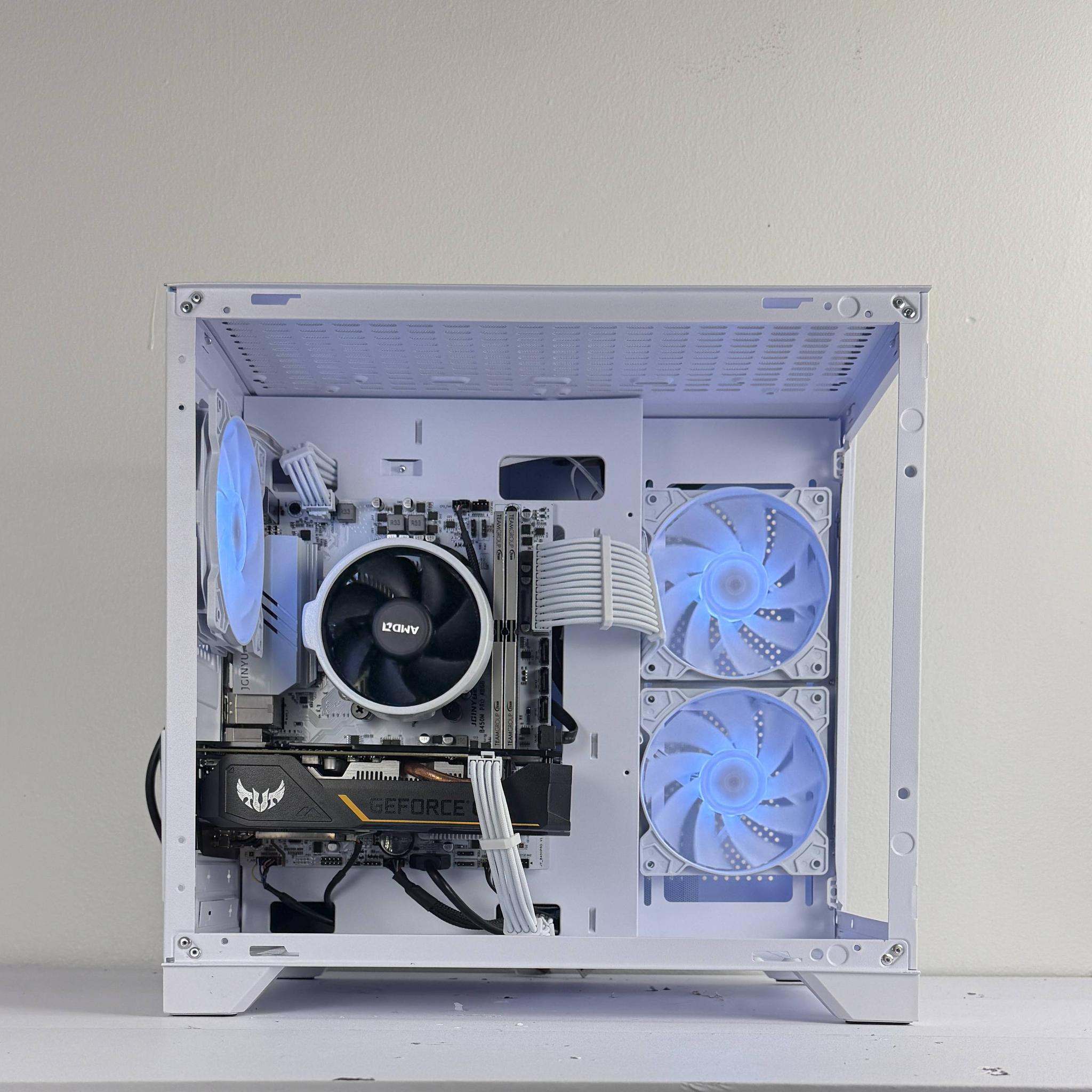 ❄️Icebound❄️ | 1080p Gaming PC | Ryzen 5 2600 | Asus GTX 1660 Super | 16GB DDR4 3200MHz