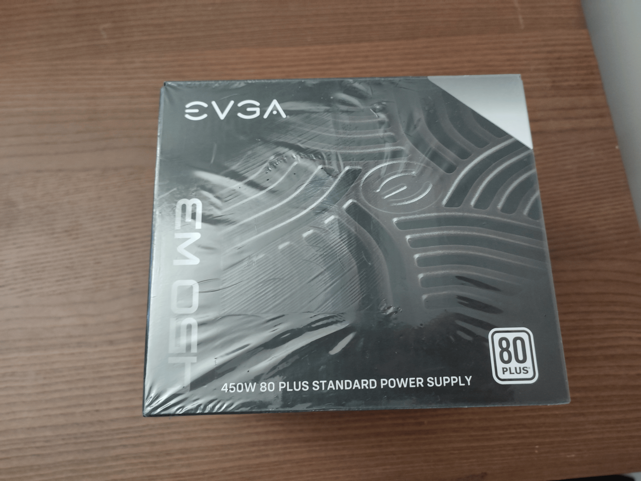 EVGA 450 W3 80 Plus Power Supply