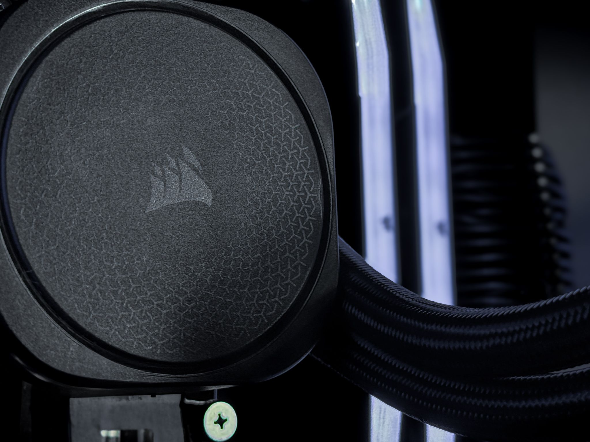 Phantom | Highend 4K Gaming & Productivity PC | Ryzen 7 9800X3D | RTX 5080 | 64GB RAM | 2TB SSD