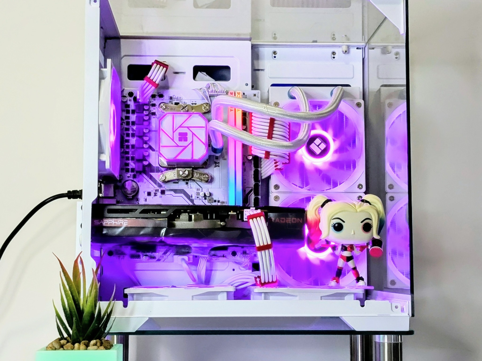 ❤️🤍🖤Harley Quinn♦️♠️RX 7600❤️Ryzen 7 5800X❤️32GB RAM❤️1TB NVMe PCIE Gen 4❤️Windows 11 Pro