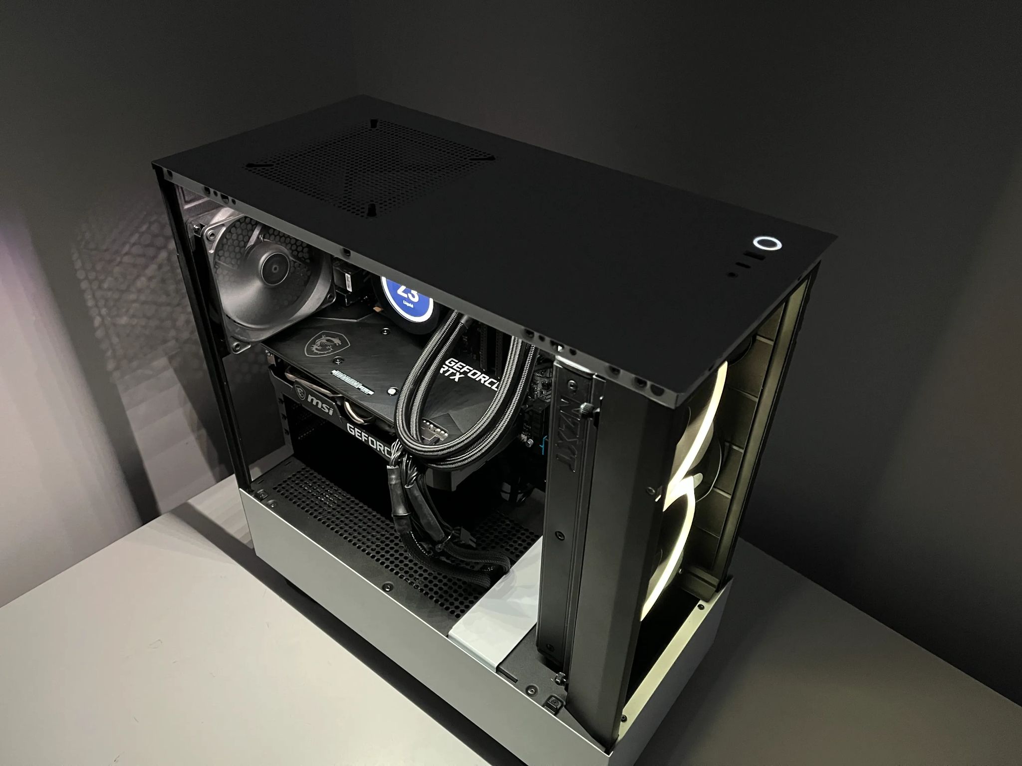 RTX 3070 / Ryzen 5 7600 | WIFI | 32GB DDR5 Ram | 1TB SSD | Windows 11 Activated