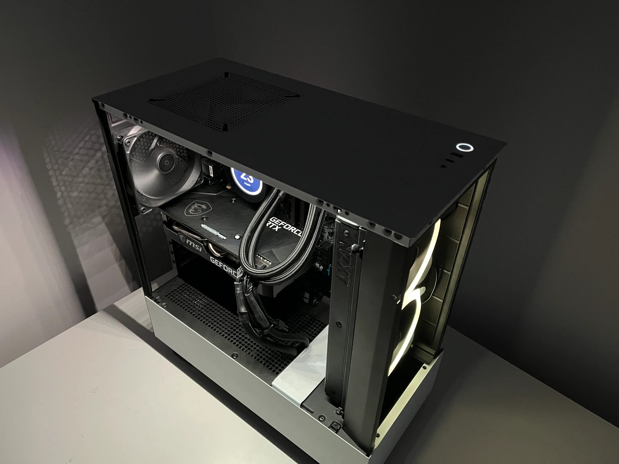 RTX 3070 / Ryzen 5 7600 | WIFI | 32GB DDR5 Ram | 1TB SSD | Windows 11 Activated
