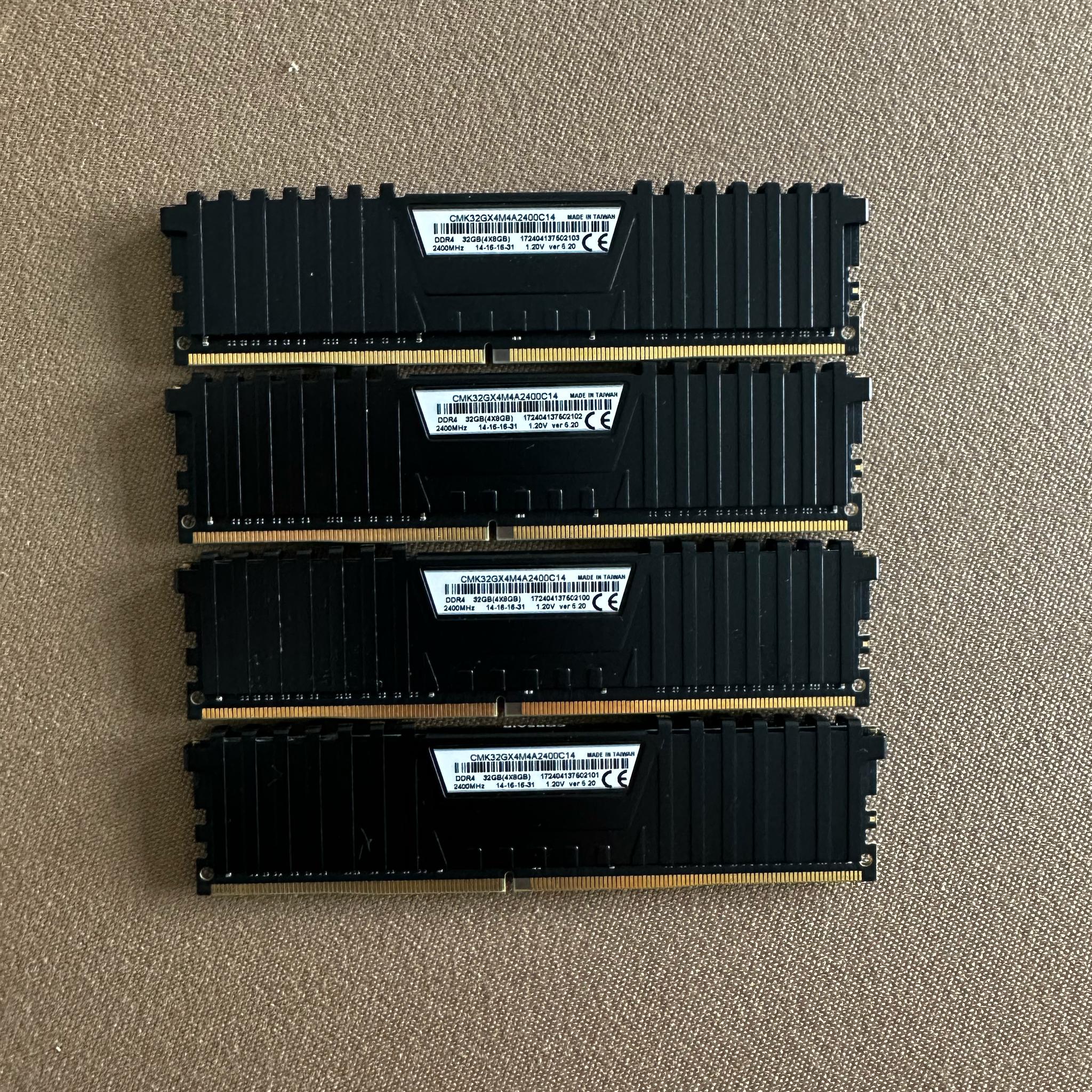 Corsair Vengeance LPX DDR4 RAM 32GB (4x8GB) 2400MHz (works)