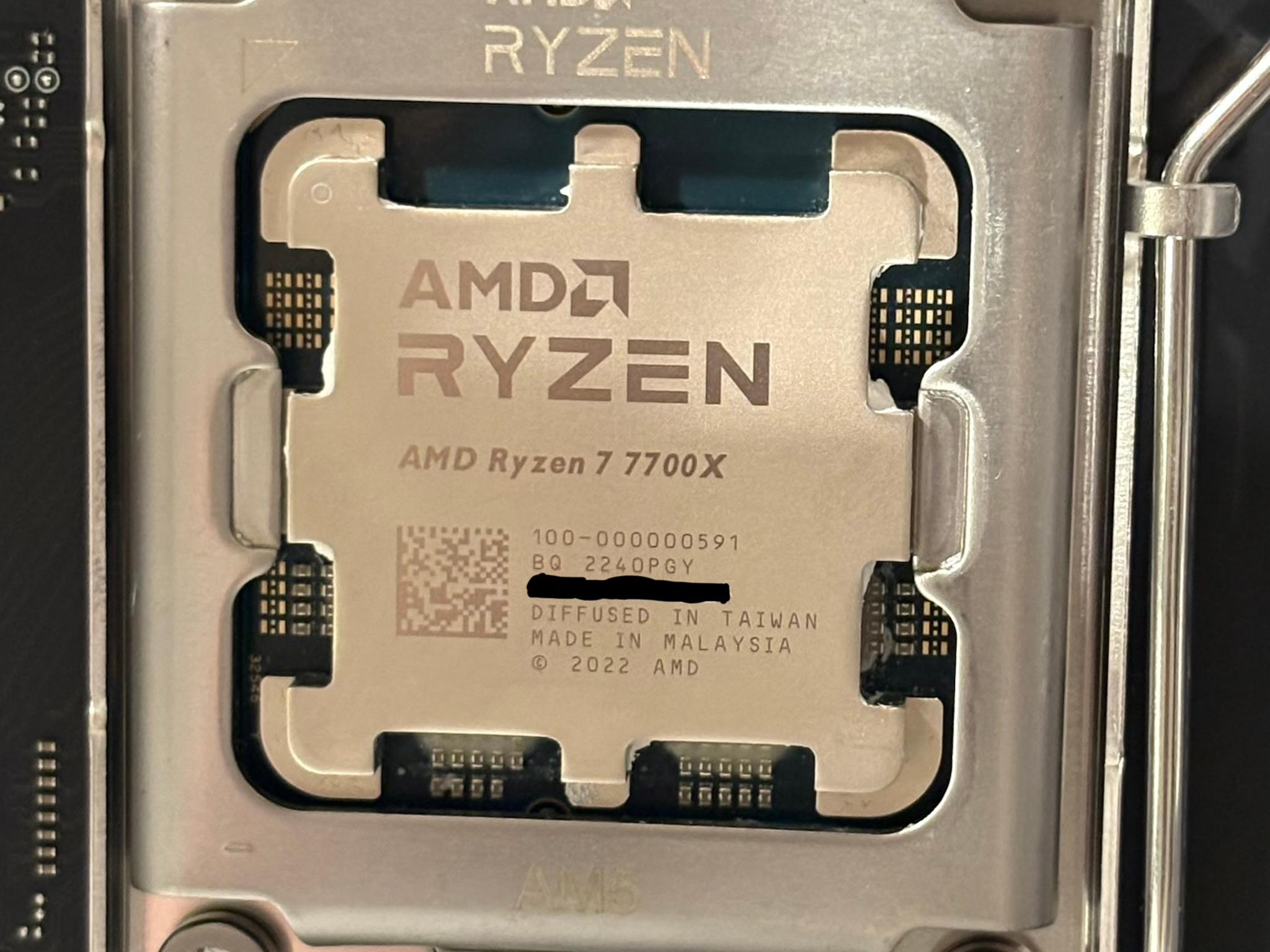 AMD Ryzen 7 7700X