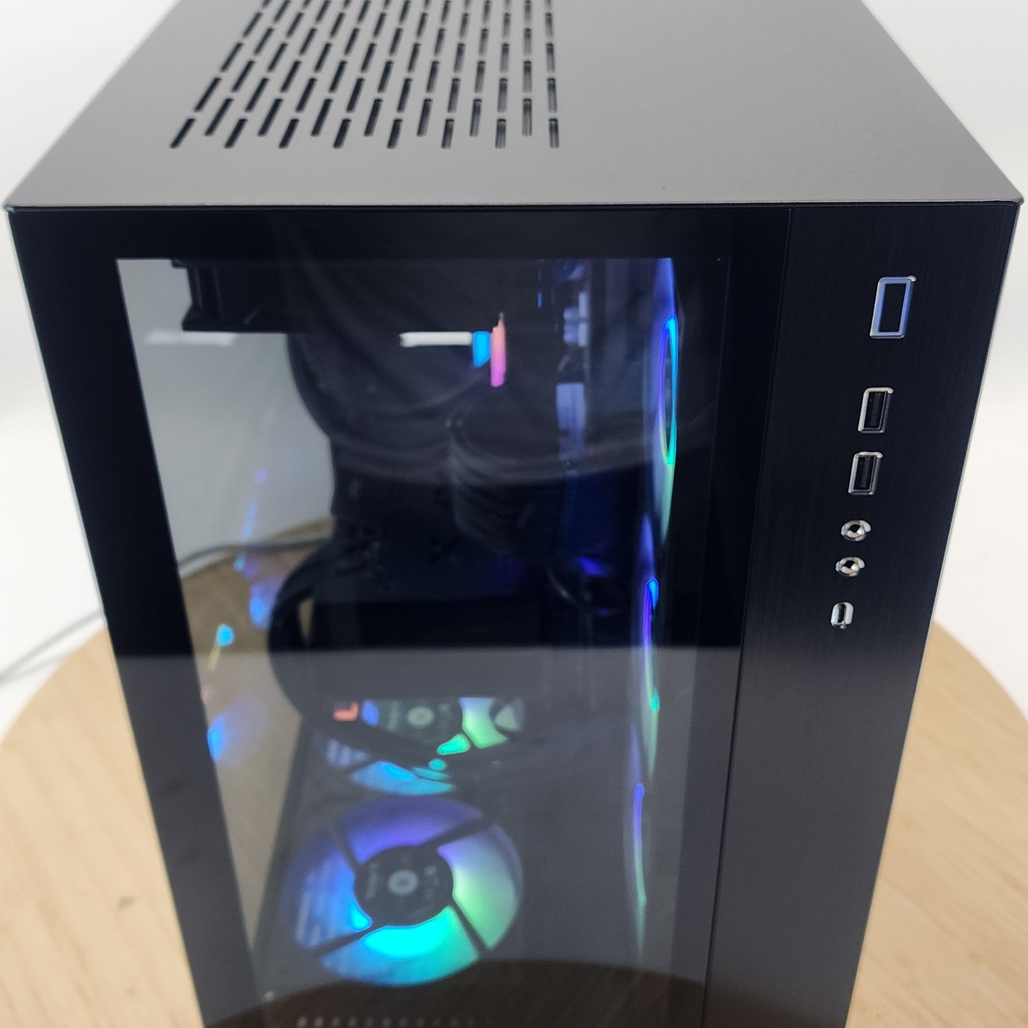 Gaming PC Ryzen 5 9600X 32GB RAM 1TB SSD RX 7700 XT 12GB Windows 11 Computer