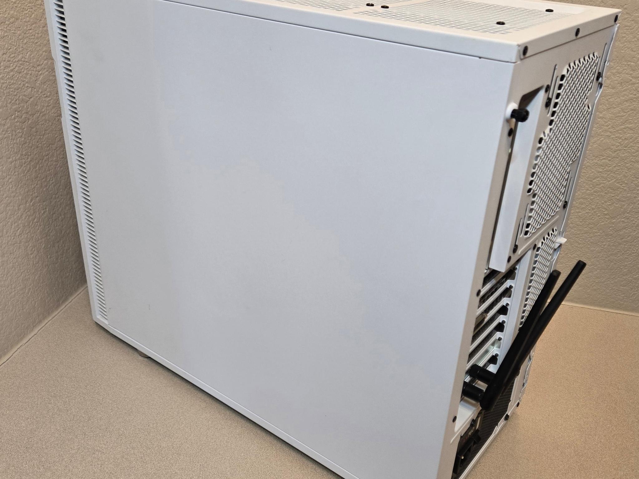 Custom White Gaming Rig | Intel i7-7700K + NVIDIA EVGA GTX 1080 SC – Built to Dominate