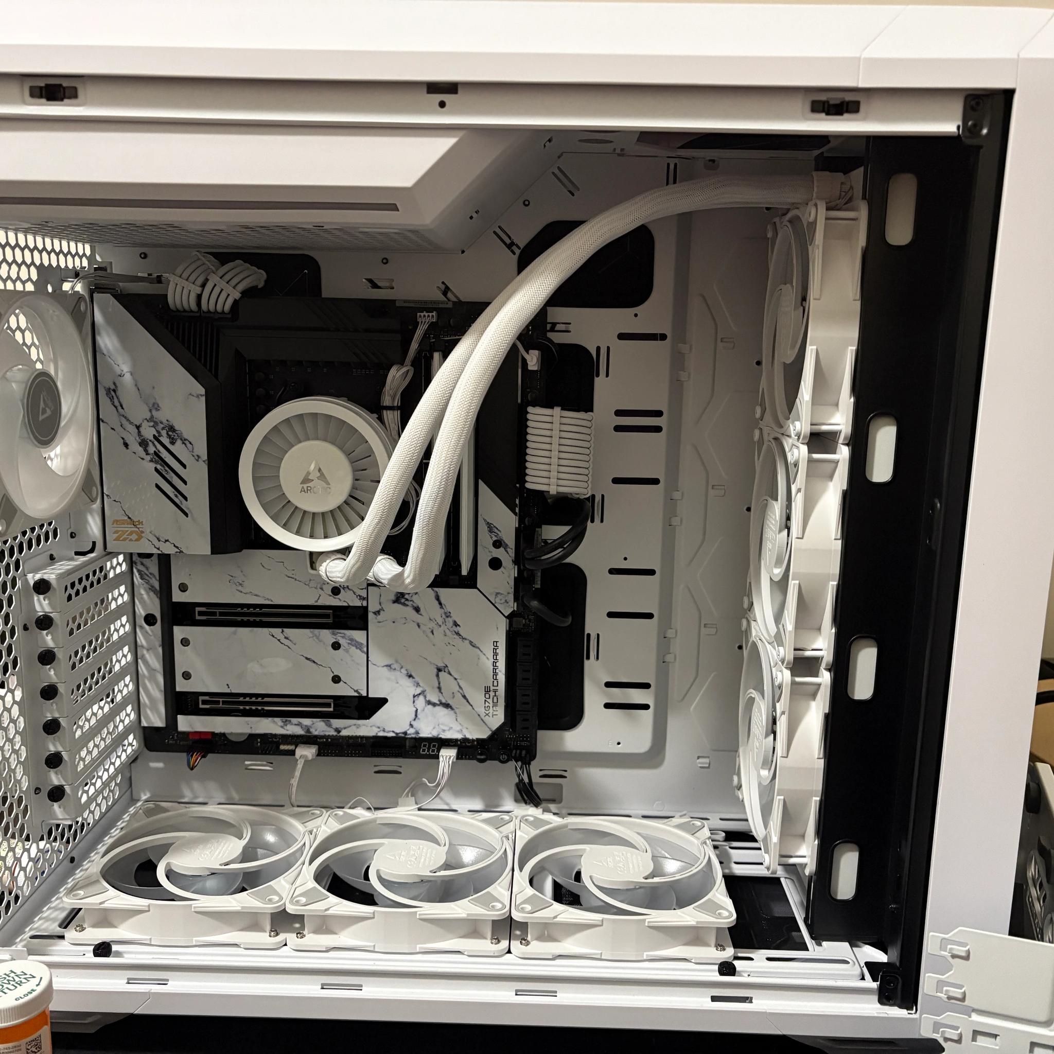 Asrock x670e Taichi Carrara