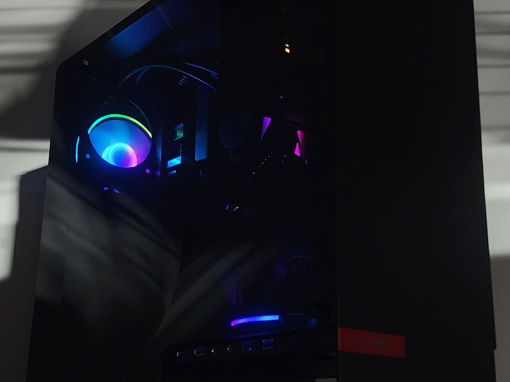 Gaming PC Ryzen 7 5700X 16GB RAM 1TB SSD RTX 4060 Ti 8GB Windows 11 Computer