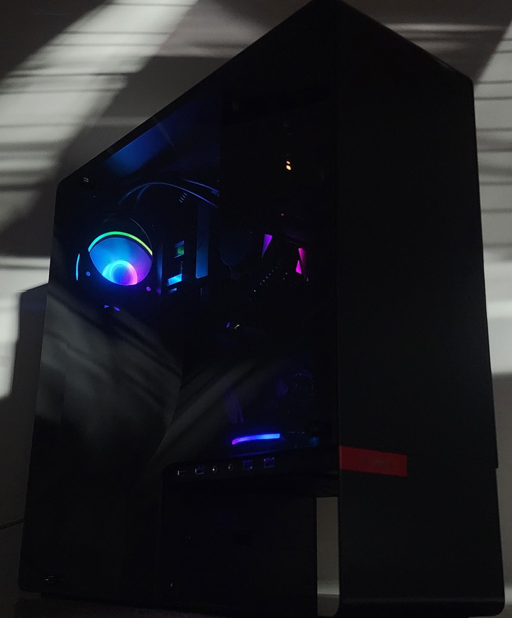 Gaming PC Ryzen 7 5700X 16GB RAM 1TB SSD RTX 4060 Ti 8GB Windows 11 Computer