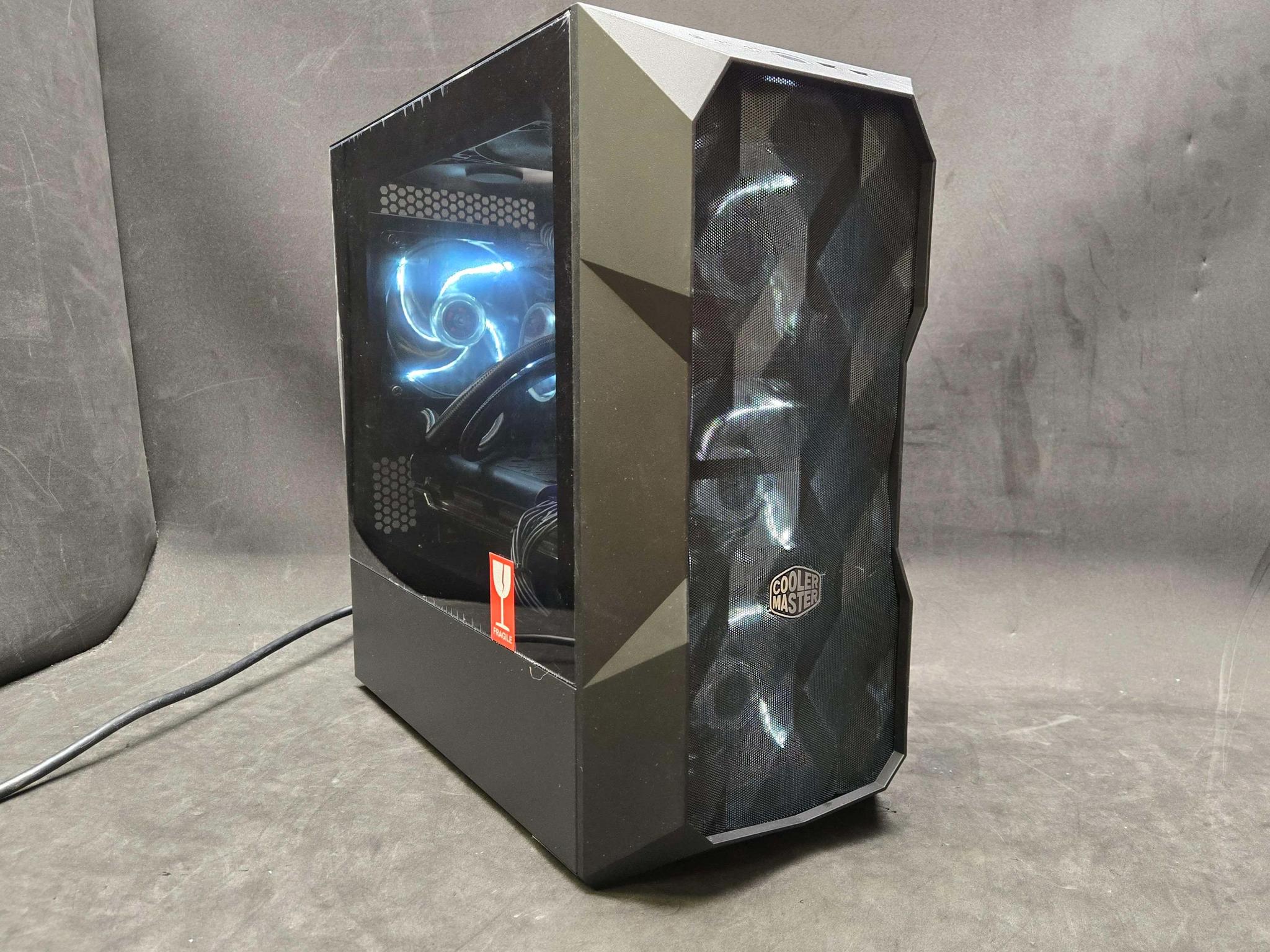 🌟 Dazzler: Core i7 9700K | RX 5700 XT | 1TB NVMe