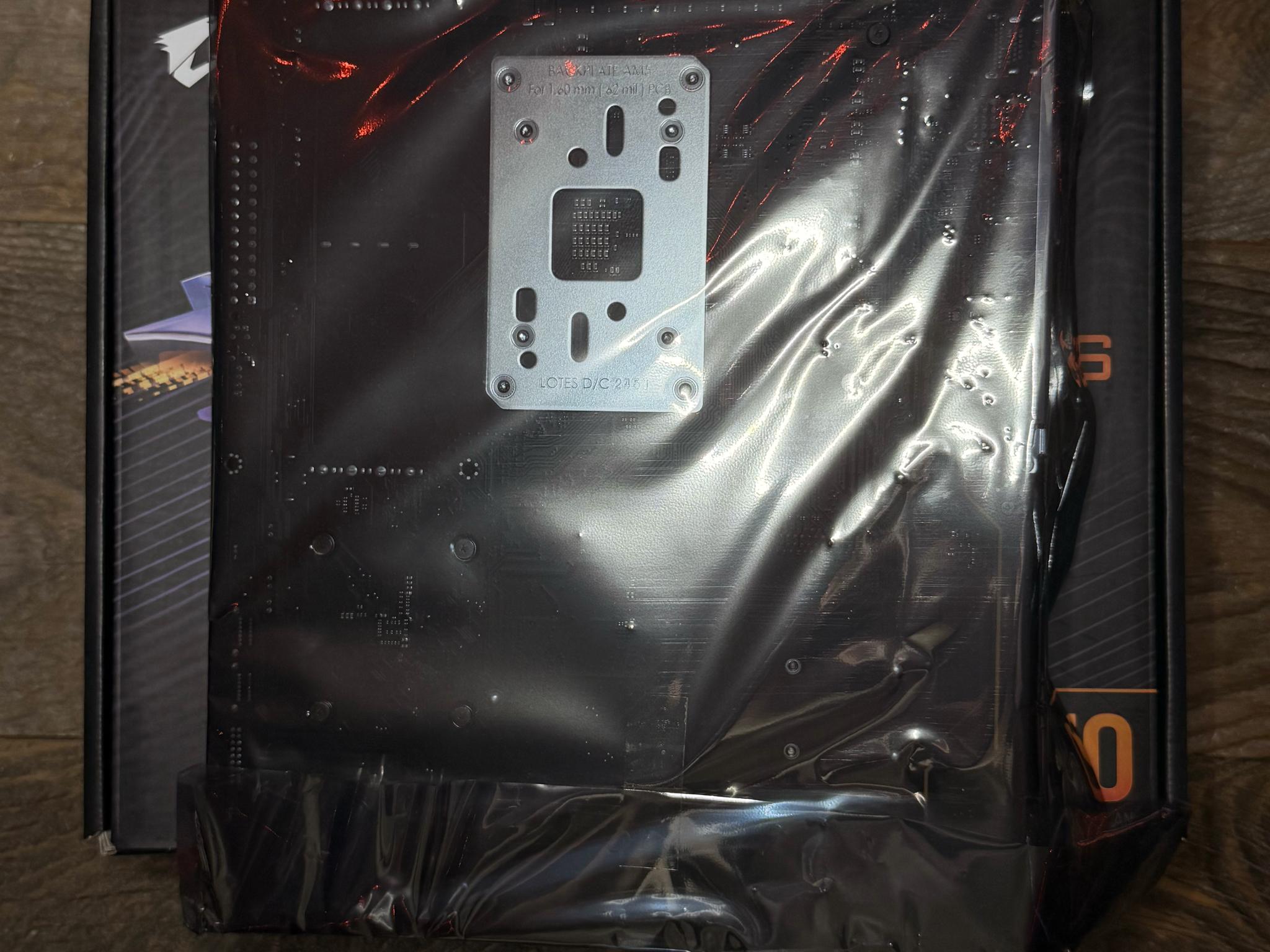 GIGABYTE B650 AORUS ELITE AX - Image 3