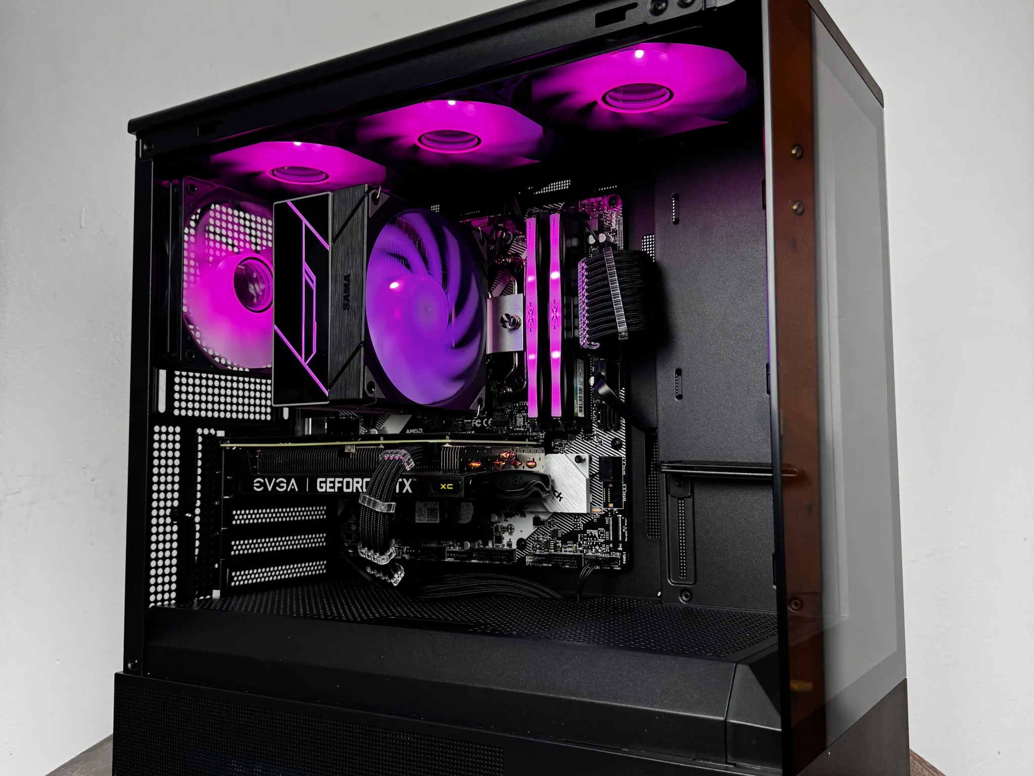 🖤Black🖤 Budget Gaming PC (Ryzen 5 5600 + RTX 3060 TI + 16gb Ram)
