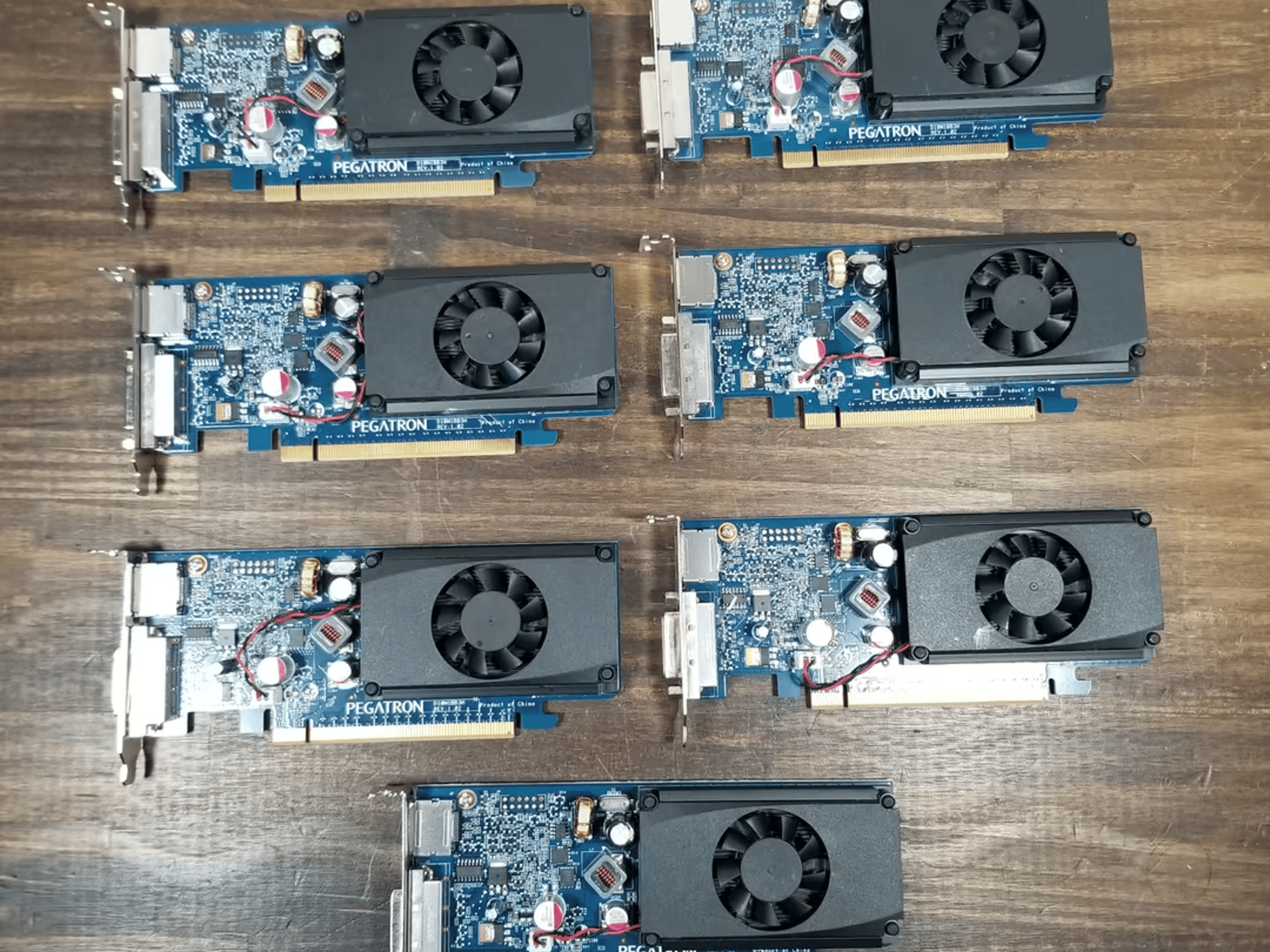 NVidia GeForce 310 512MB // Pegatron D10M1BB3H Graphics Card 512MB