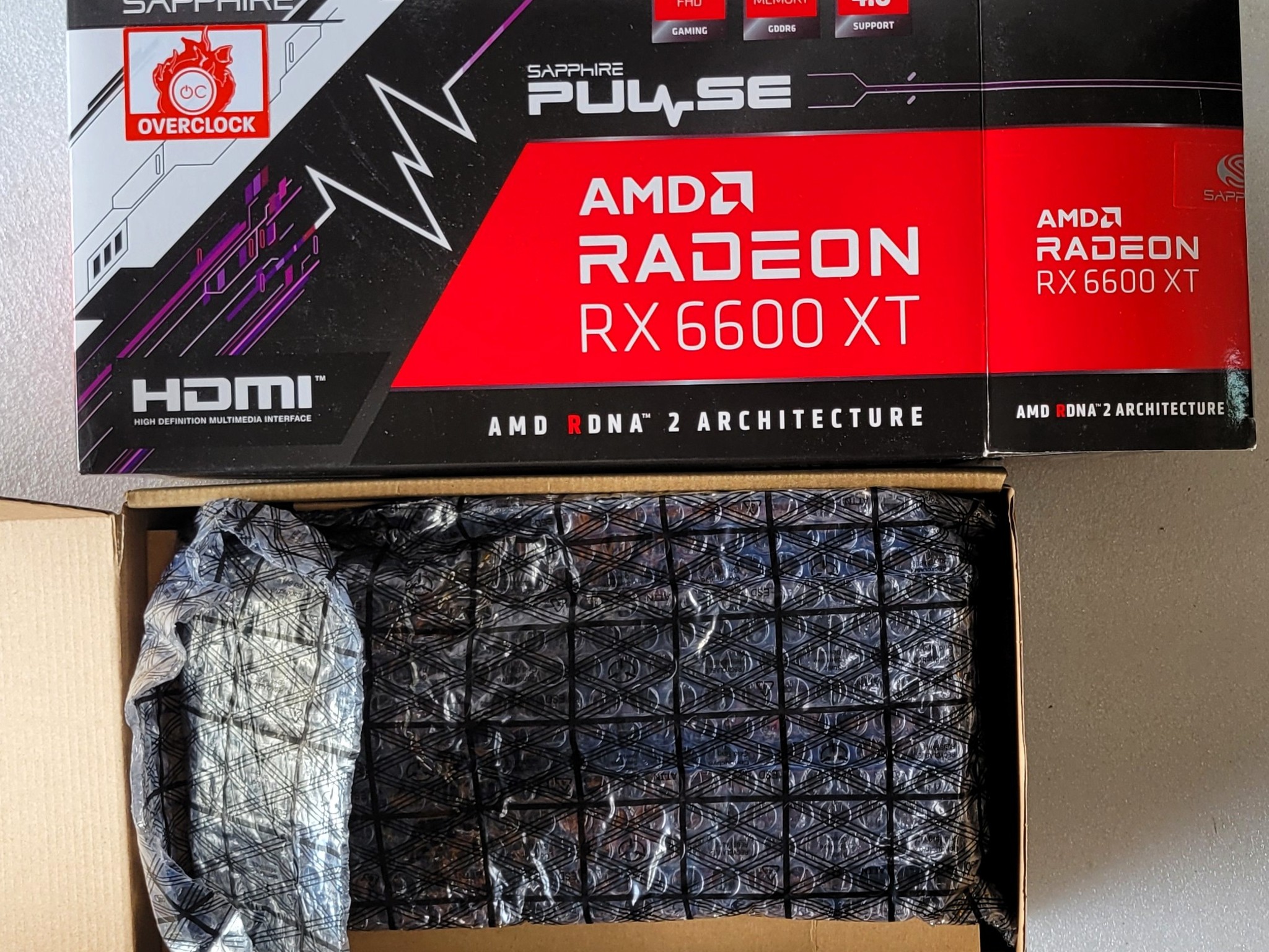Sapphire PULSE AMD Radeon RX 6600 XT