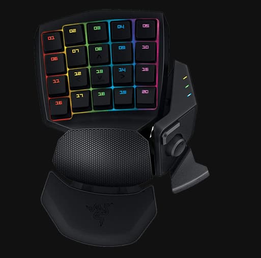 Razer Orbweaver Chroma Gaming Keypad + Corsair MM800 RGB POLARIS Gaming Mouse Pad