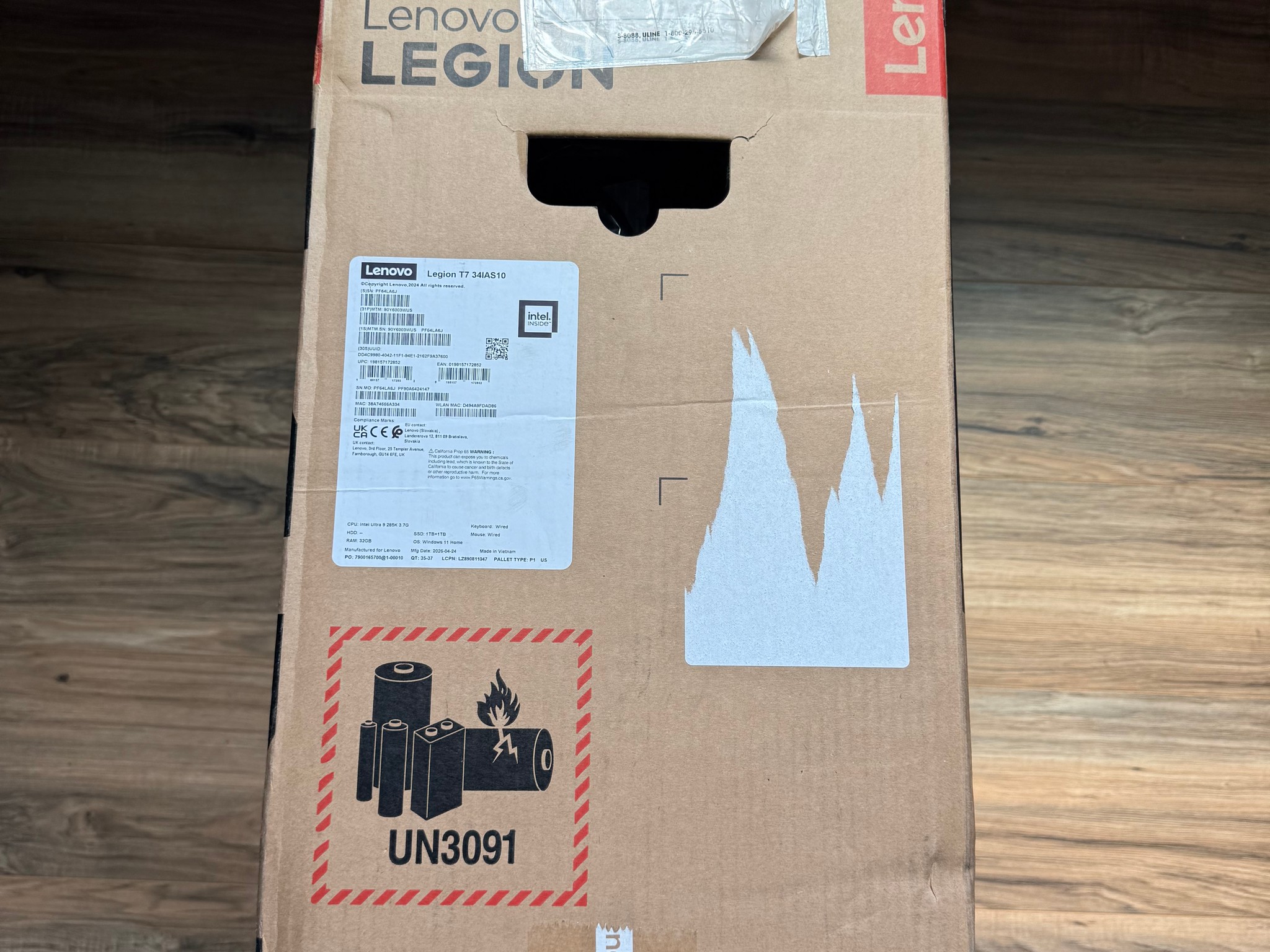 Lenovo Legion 7i Tower, RTX 5080, Intel ultra 9