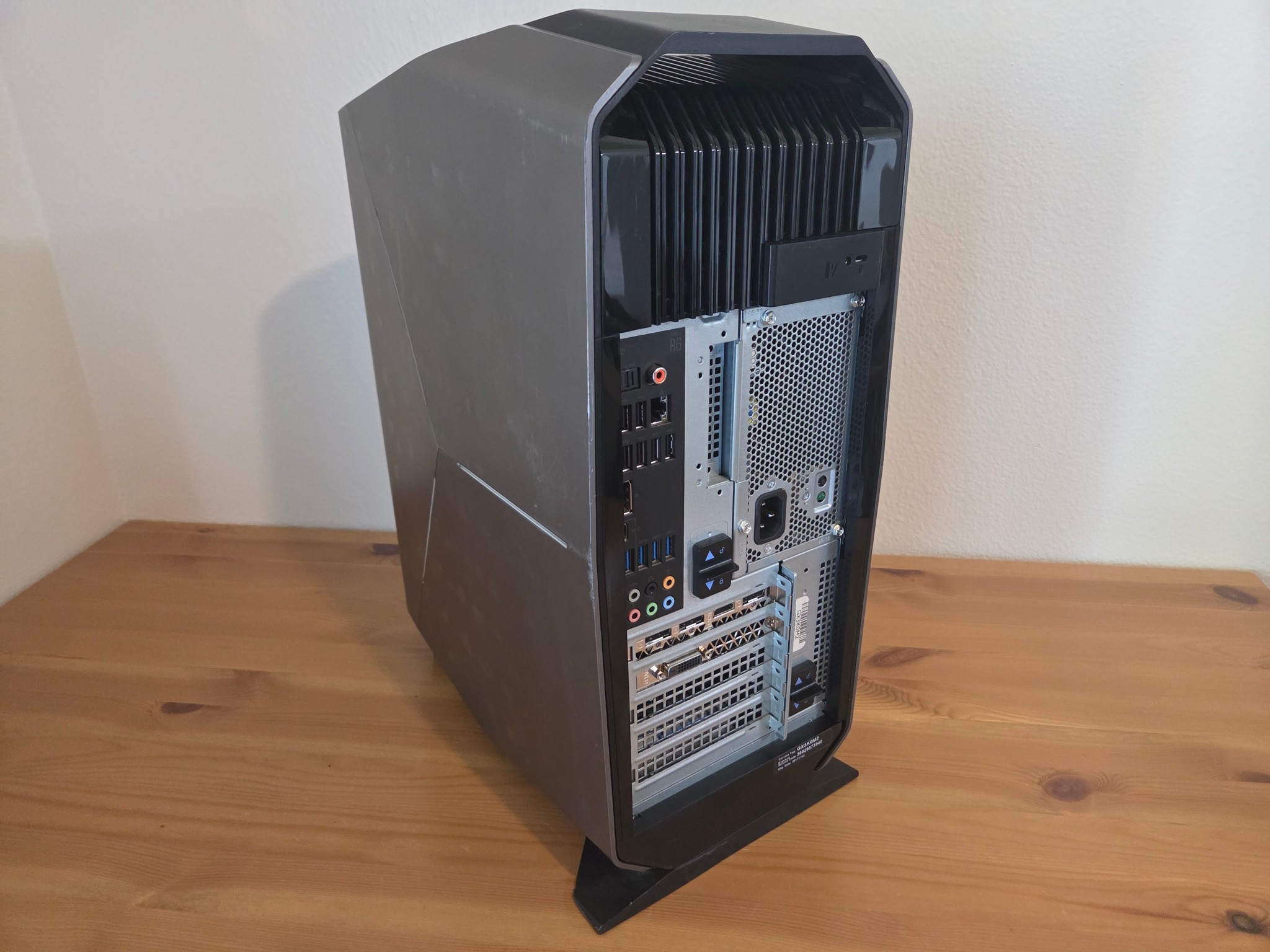 Budget Gaming Done Right! #15 | i7 7700 | GTX 1070 | 16GB Ram | Windows 11