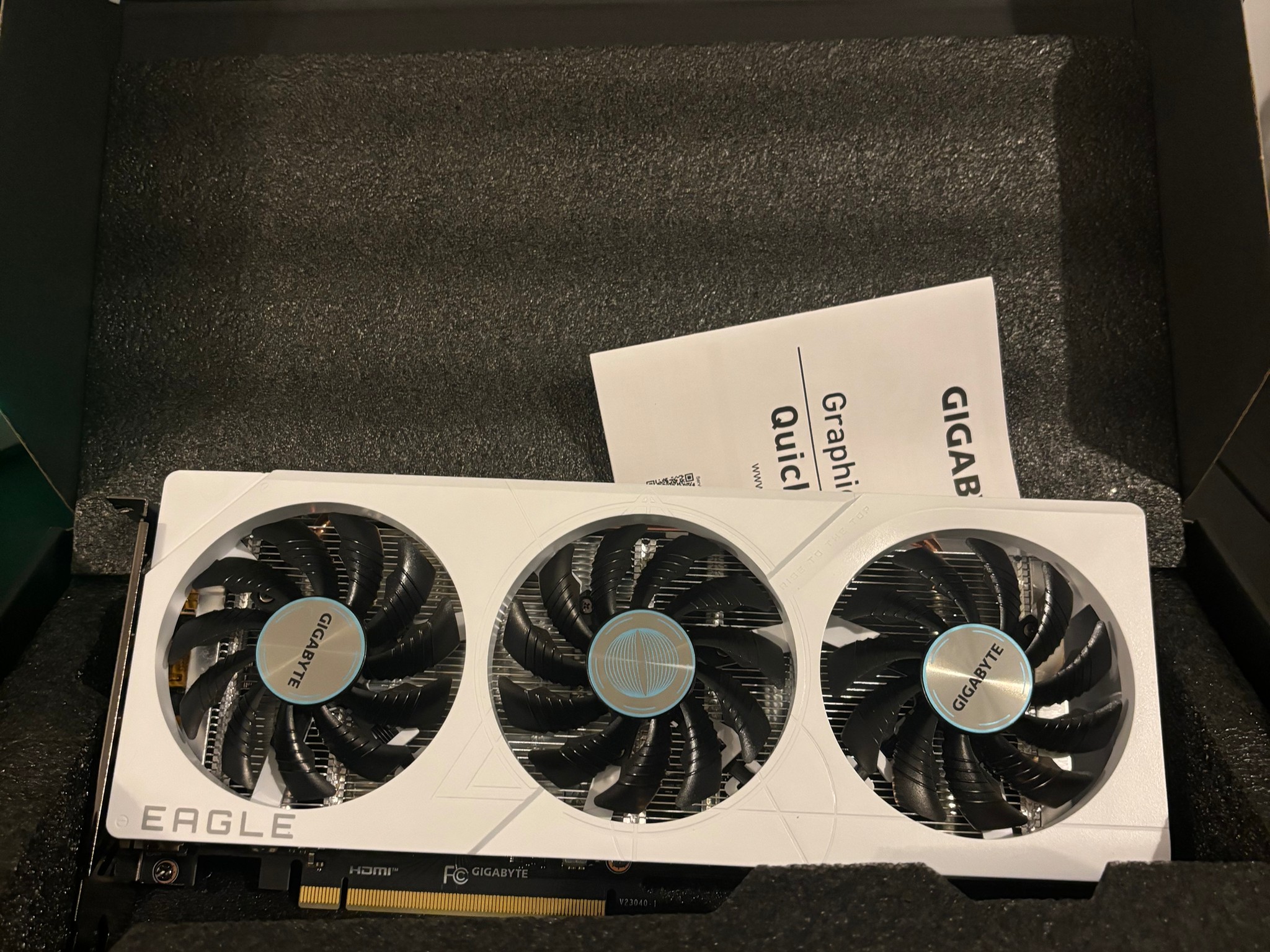 LNIB Gigabyte RTX4060 eagle oc ice