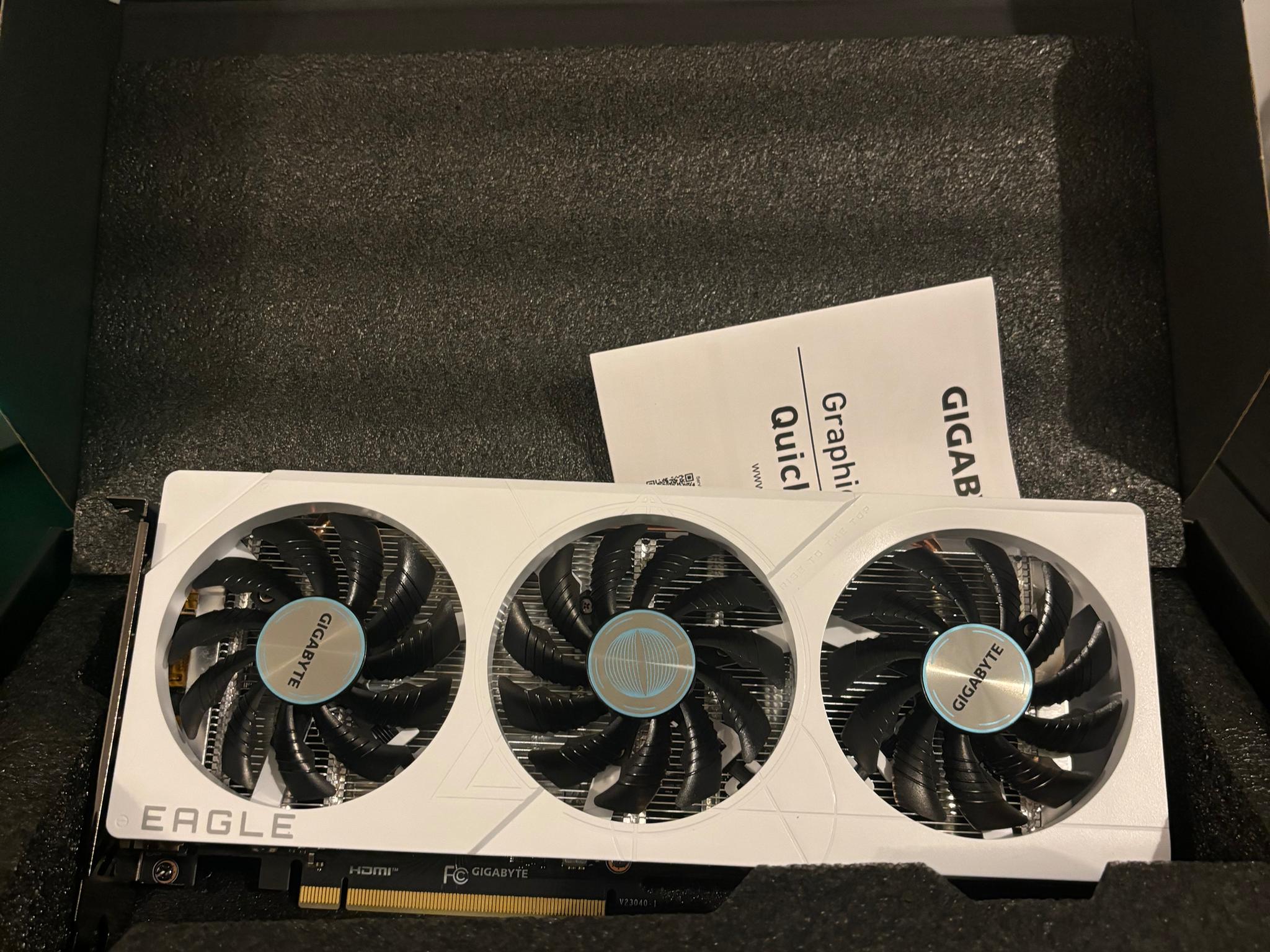 LNIB Gigabyte RTX4060 eagle oc ice