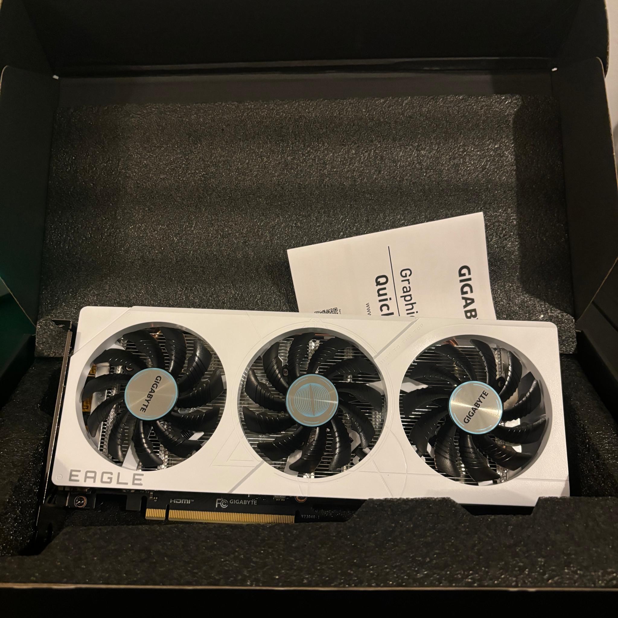 LNIB Gigabyte RTX4060 eagle oc ice