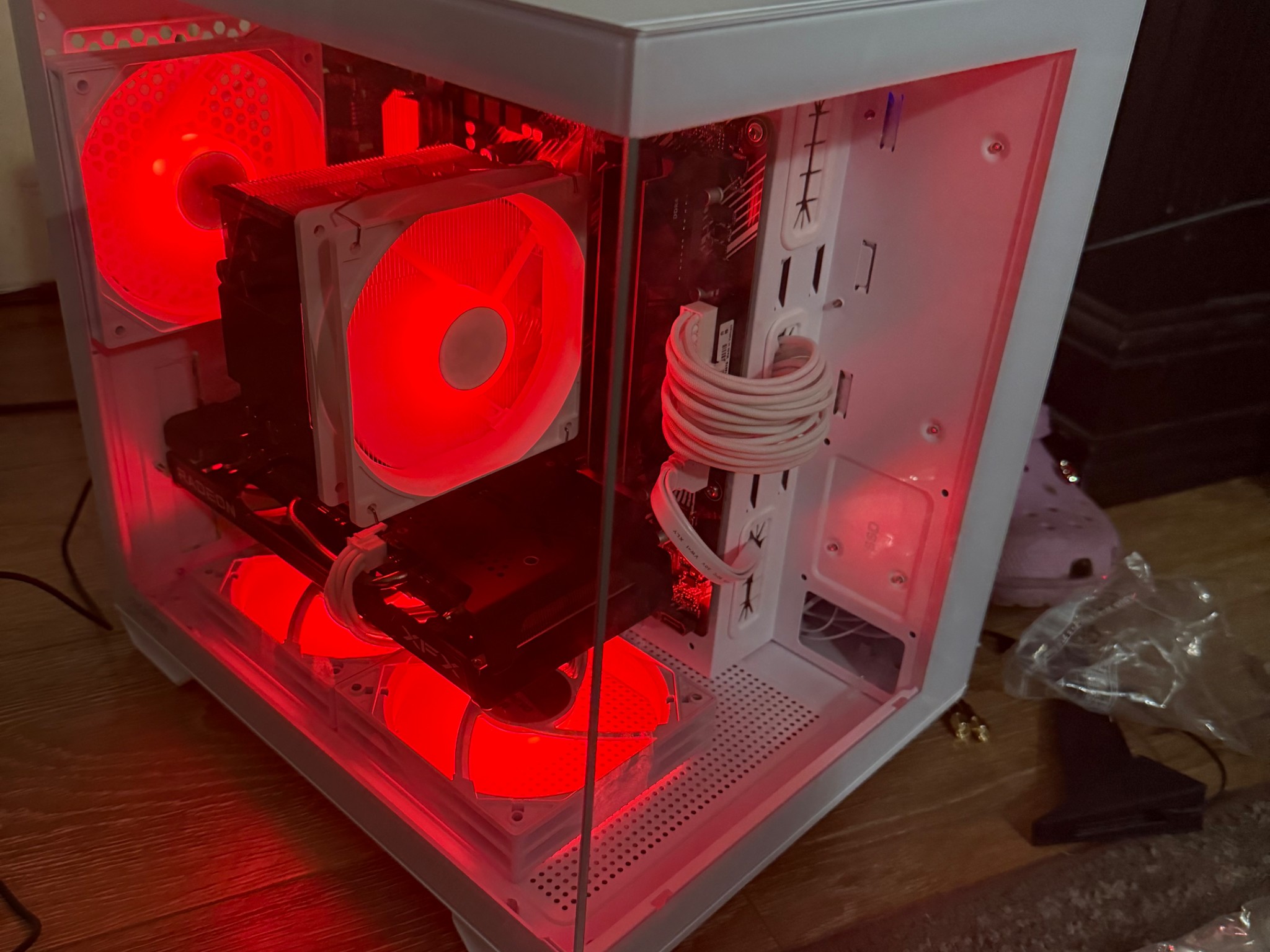Gaming pc |Ryzen 5 4500| AMD 6500XT |1TB |