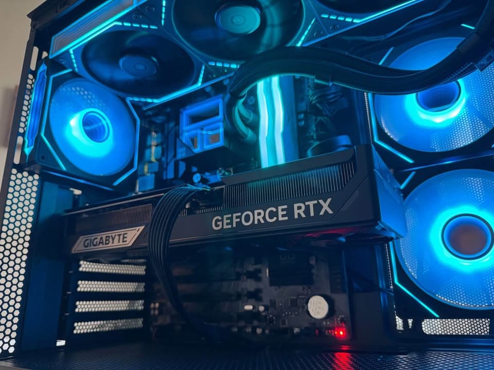 NEW RTX 5070TI GAMING PC