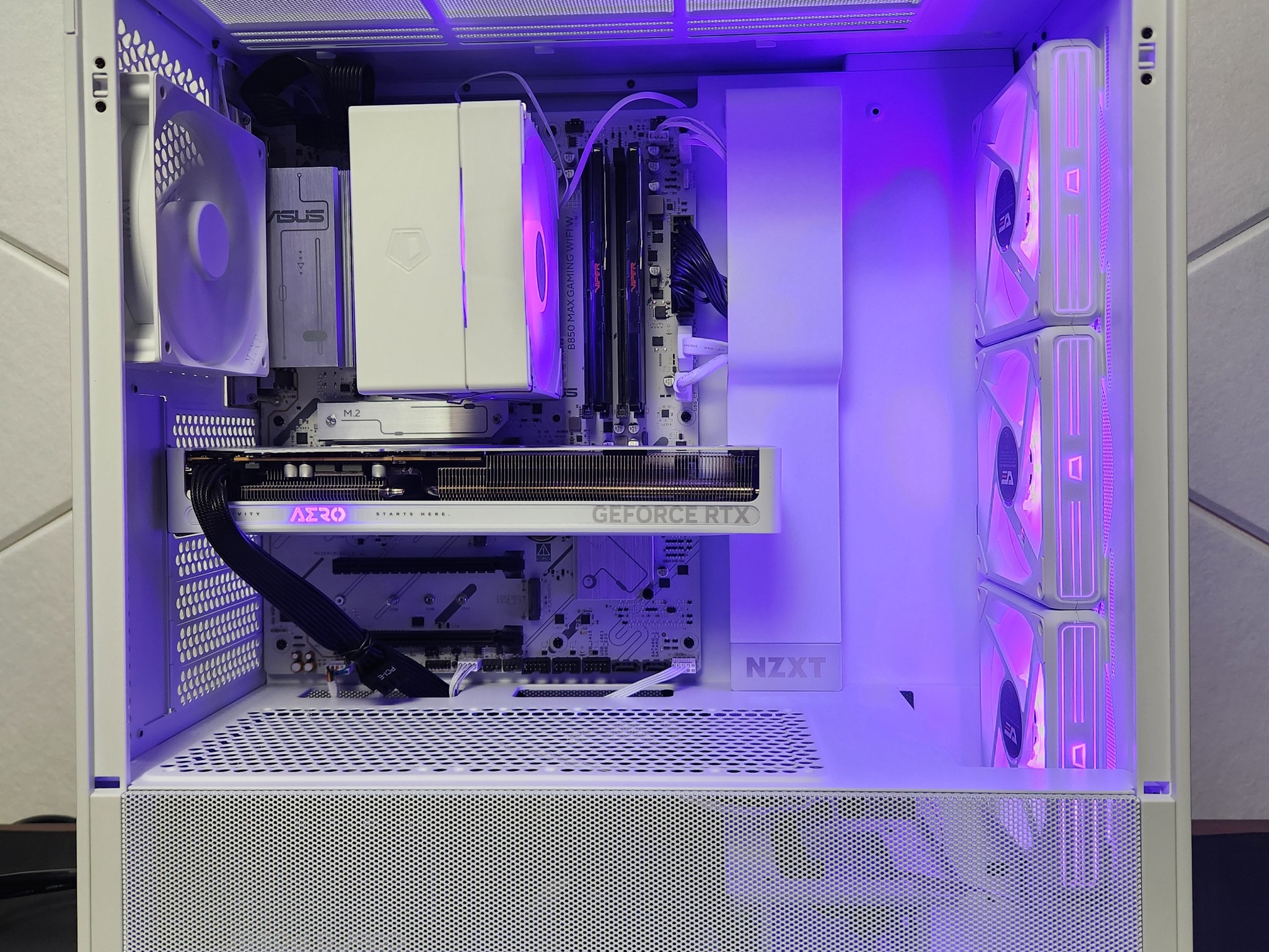 "Athena" RTX 5060 | Ryzen 5 7600X | 16GB DDR5 | 1TB SSD | WIFI+BT