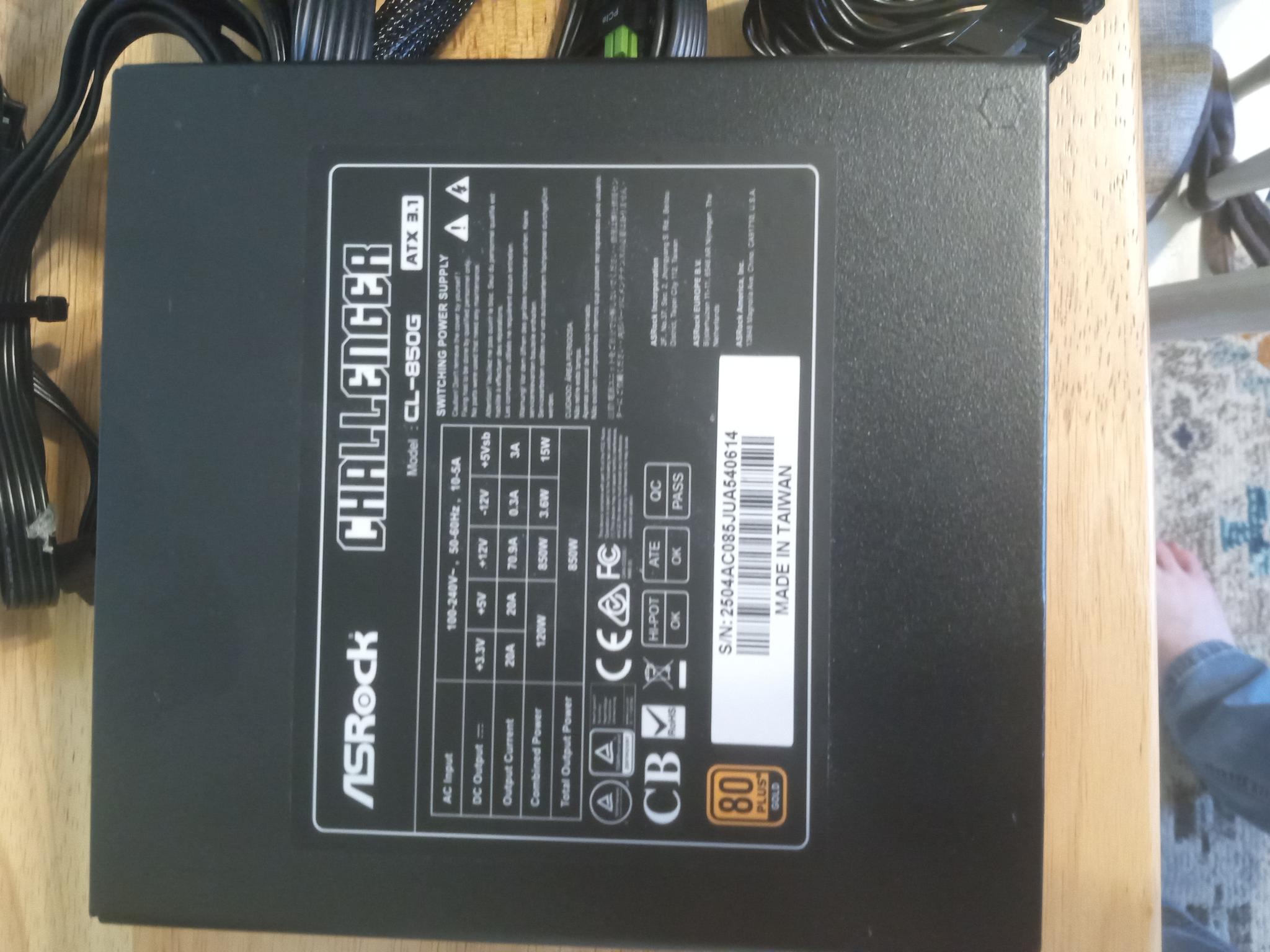 ASROCK Challenger 850 W 80+ Gold