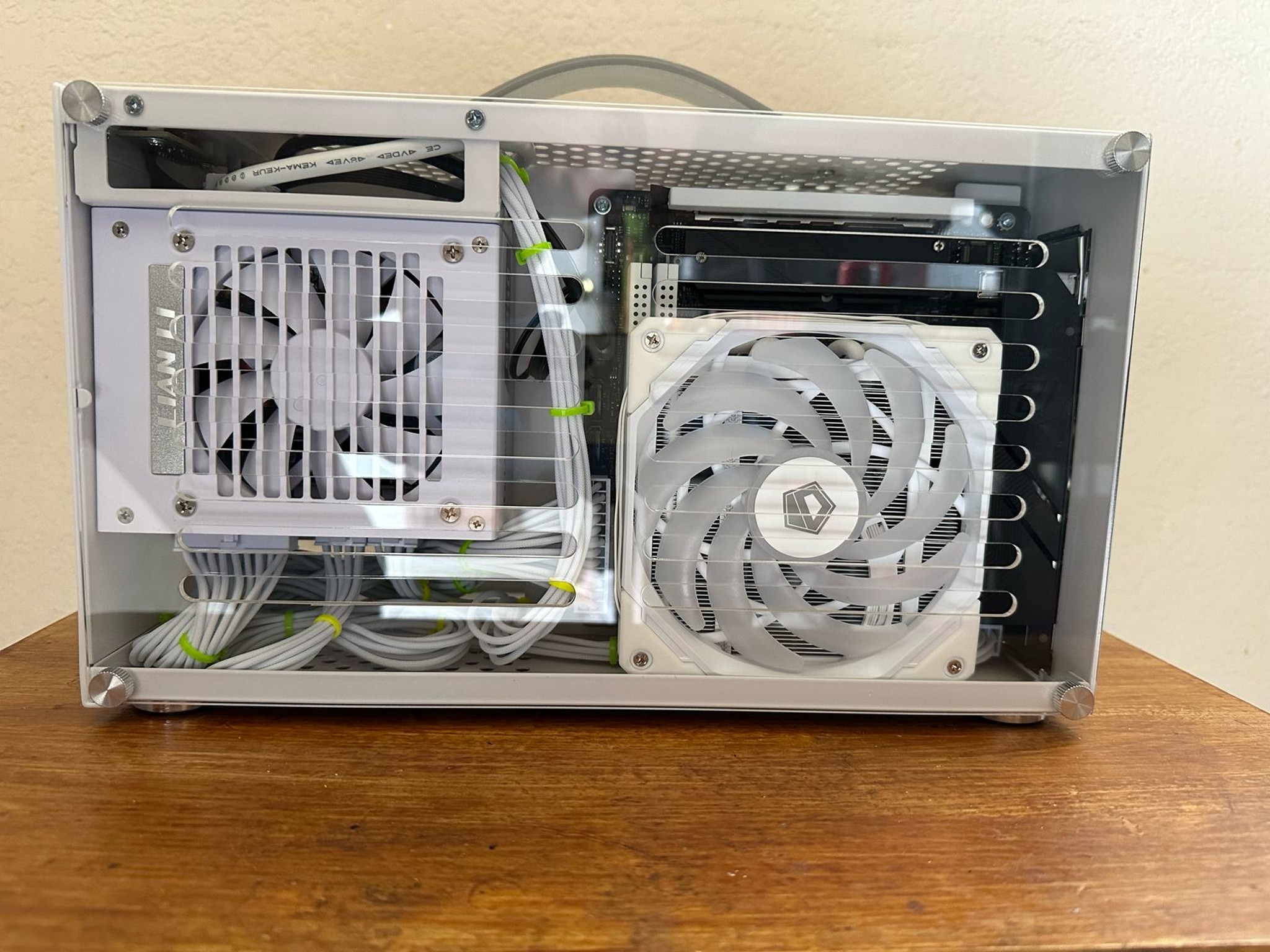 PC RX 9070 XT + R9X3D