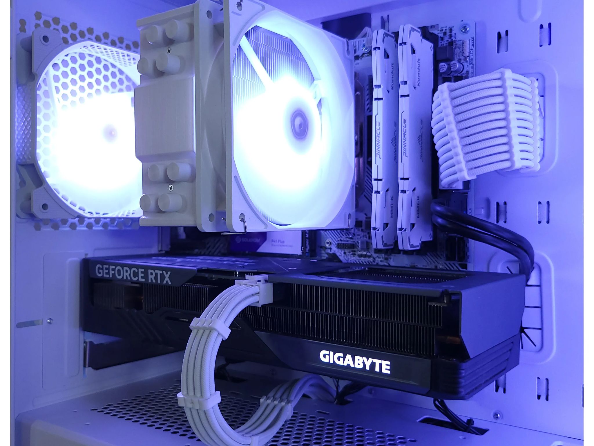 RTX 4060 Ti | Ryzen 7 3700x | Wi-Fi | RGB Gaming PC