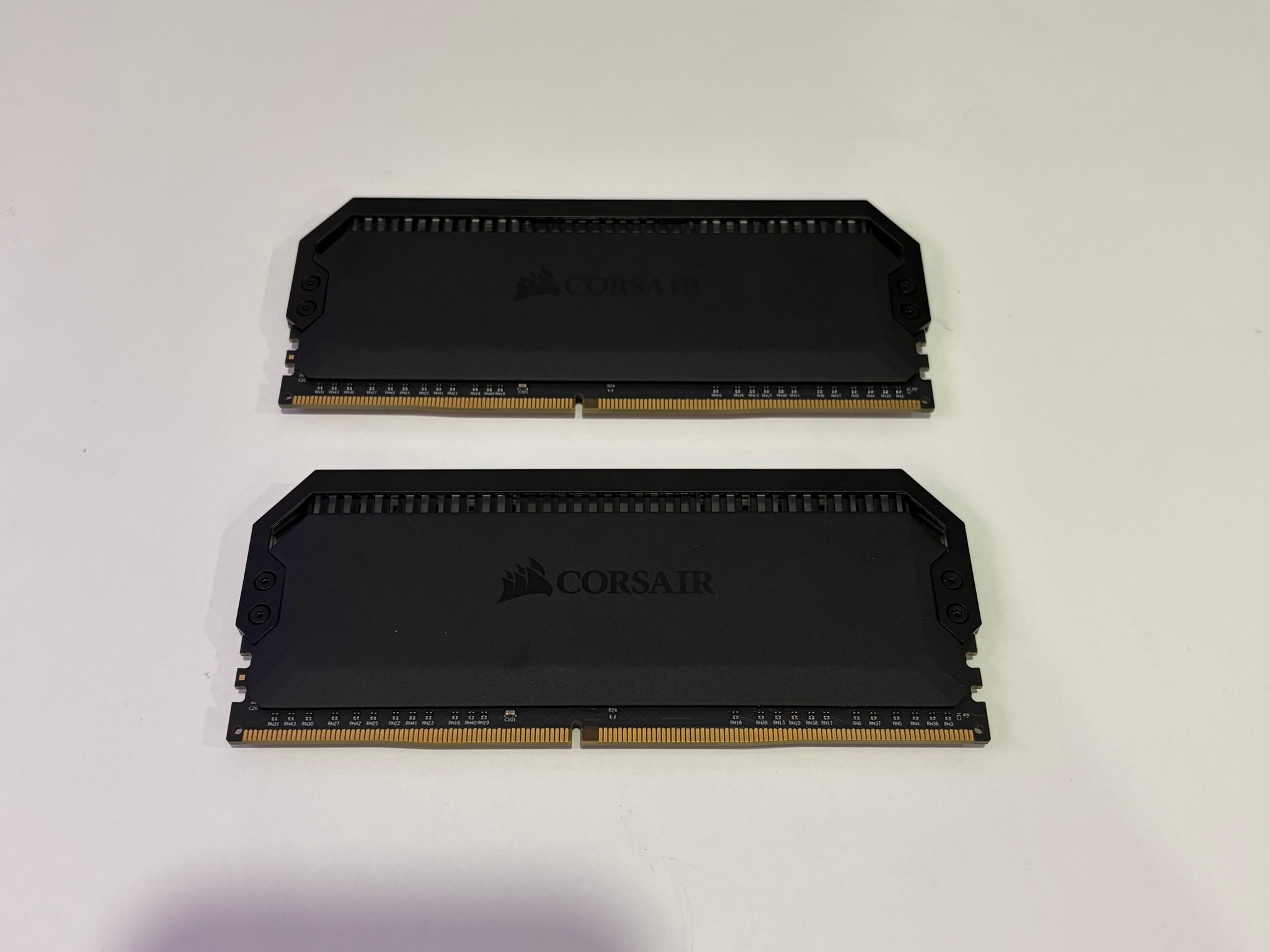 Corsair Dominator Platinum RGB 32GB (2x16GB) DDR4 RAM 3600MHz