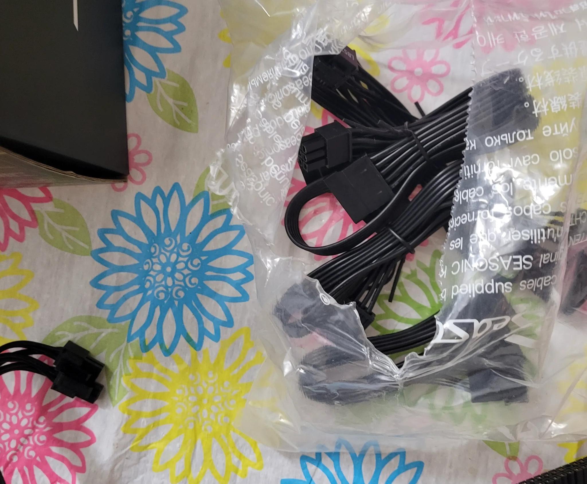 Seasonic FOCUS GX-550, 550W, Full-Modular, Fan Control in Fanless, Silent, and Cooling Mode