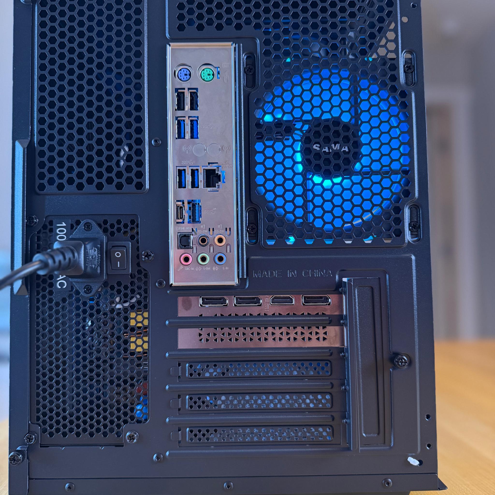 🐜▪️| RTX 4060 8gb, i7 7740x, 32gb Ram, 1tb SSD, WiFi Equipped ARGB Gaming PC