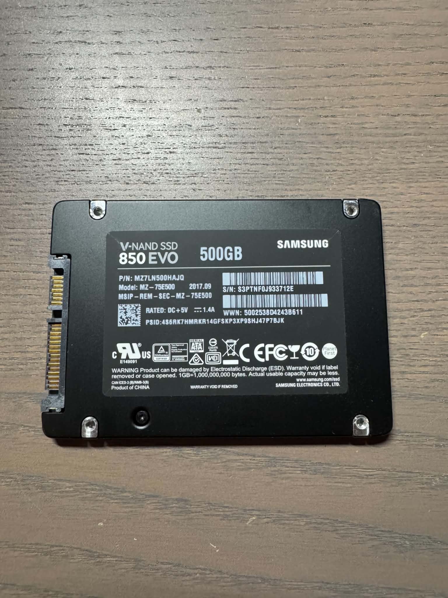 Samsung 850 EVO 500GB 2.5" SATA III Internal SSD MZ-75E500 for PC/Laptop
