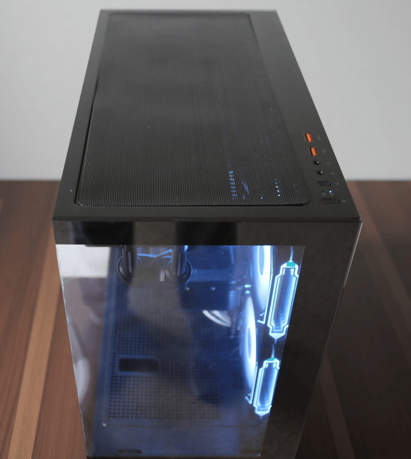 ASUS RTX 5060 TI | Ryzen 7500X3D | Thermalright 360 | 32GB DDR5 | EVGA G5 1000W | Segotep Airf...