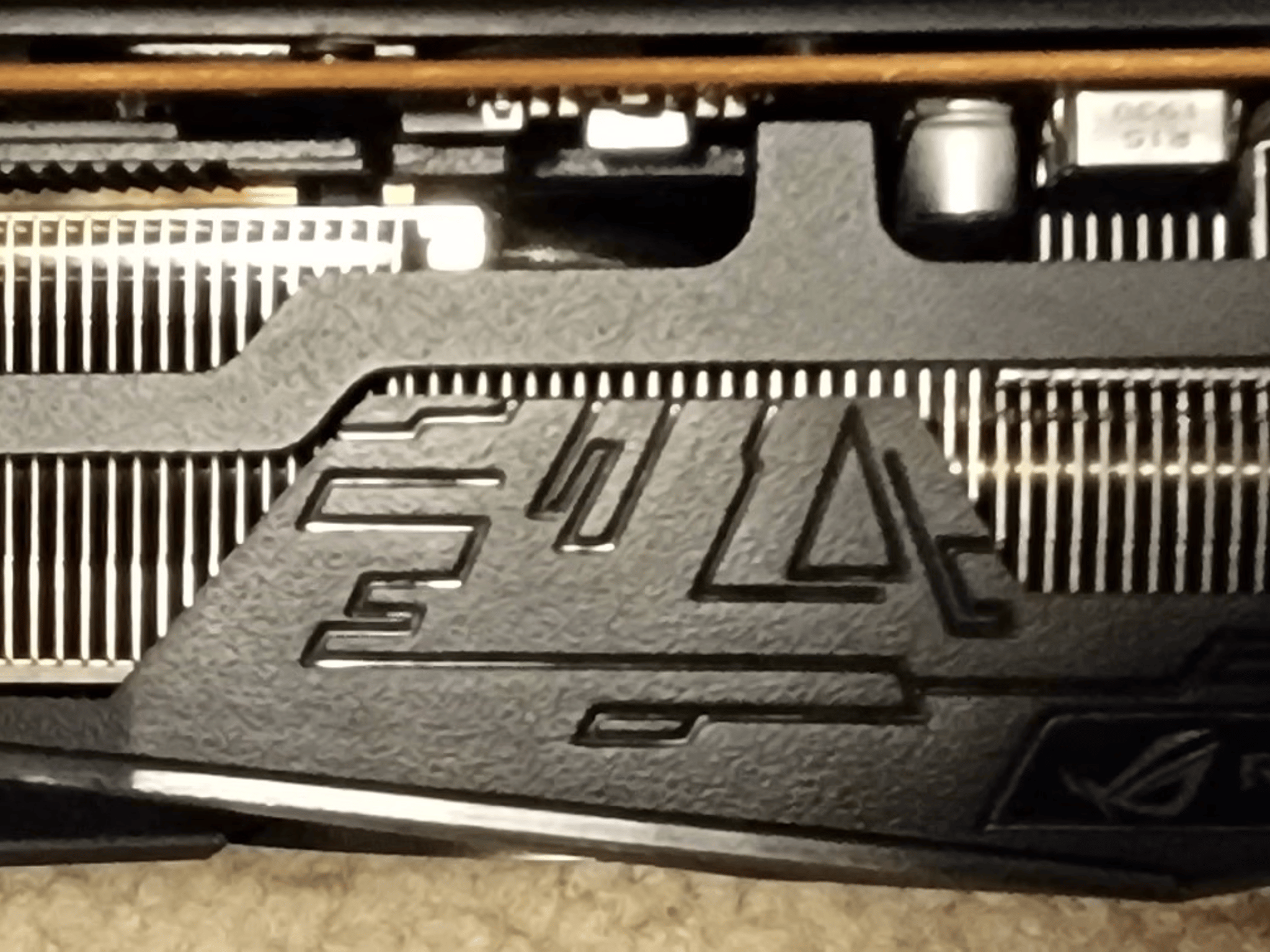 Asus ROG Strix RX 5700 XT OC 8GB GDDR6 Like New With Original Box