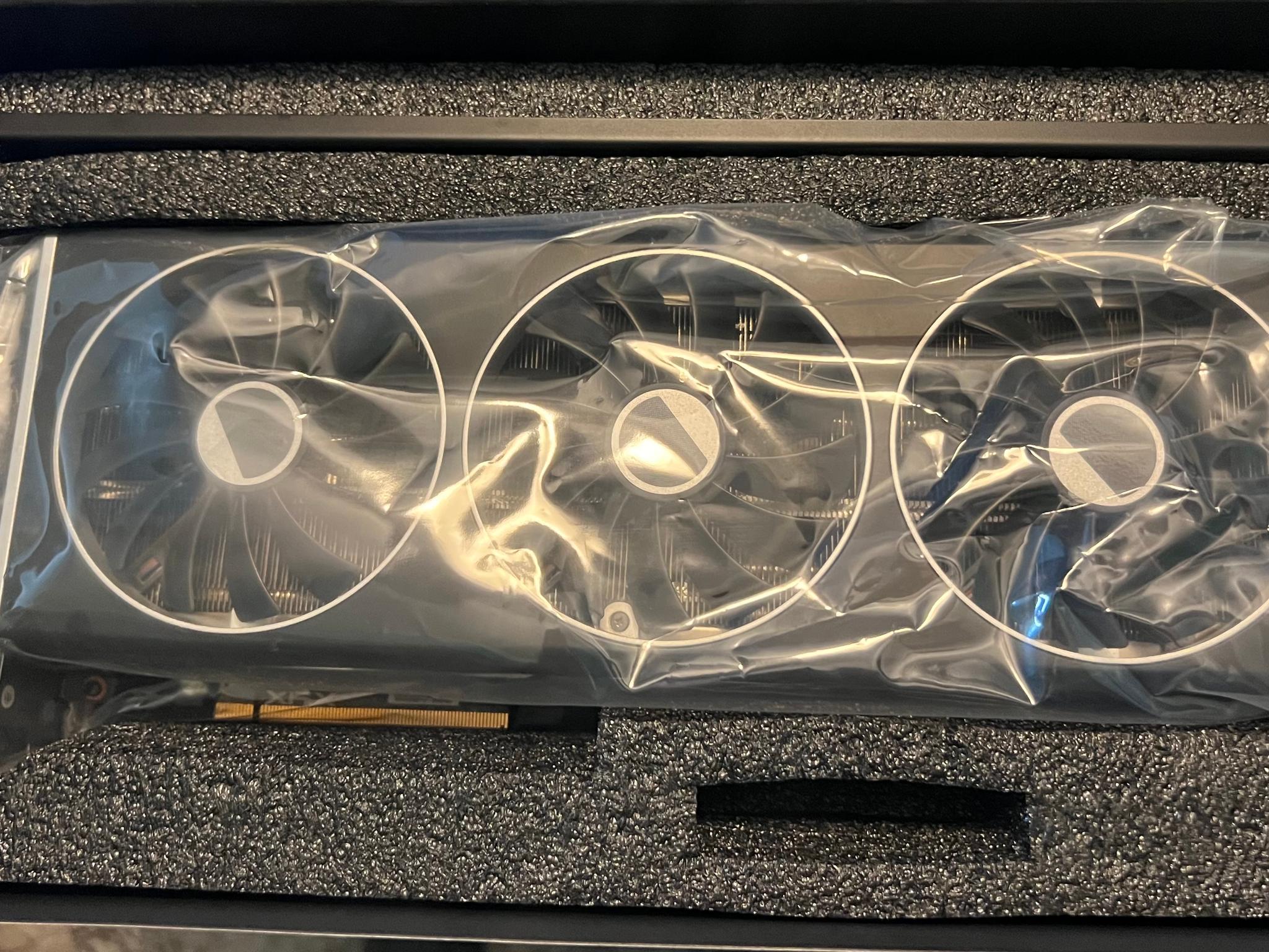 AMD Radeon RX 7900 XTX